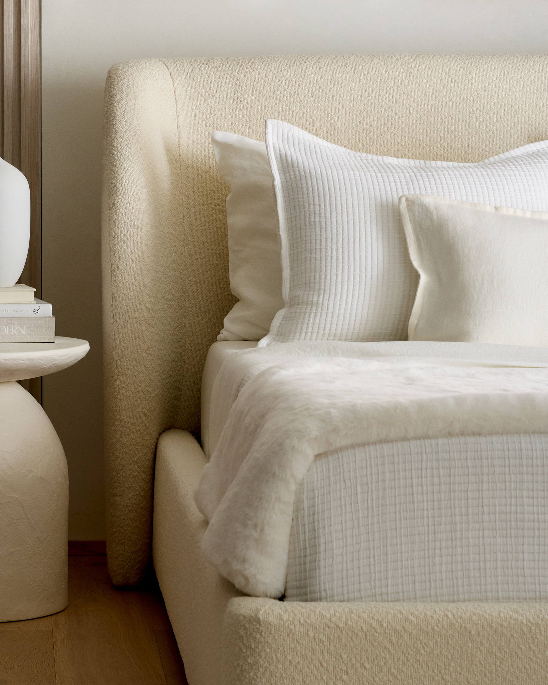U-FURN-157-15917 EDITED