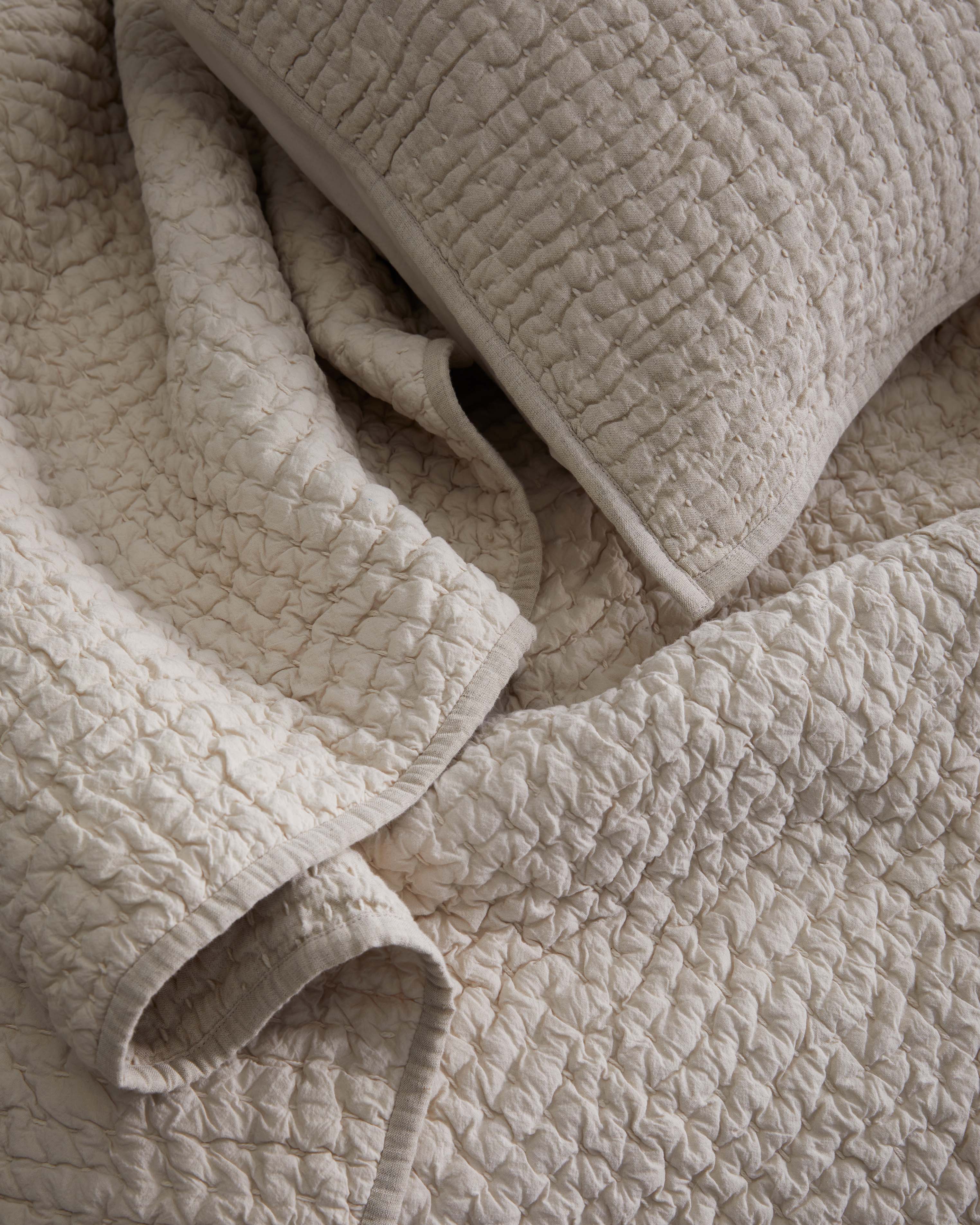 European Linen Cotton Stitch Quilt Set - Natural, King/Cal King