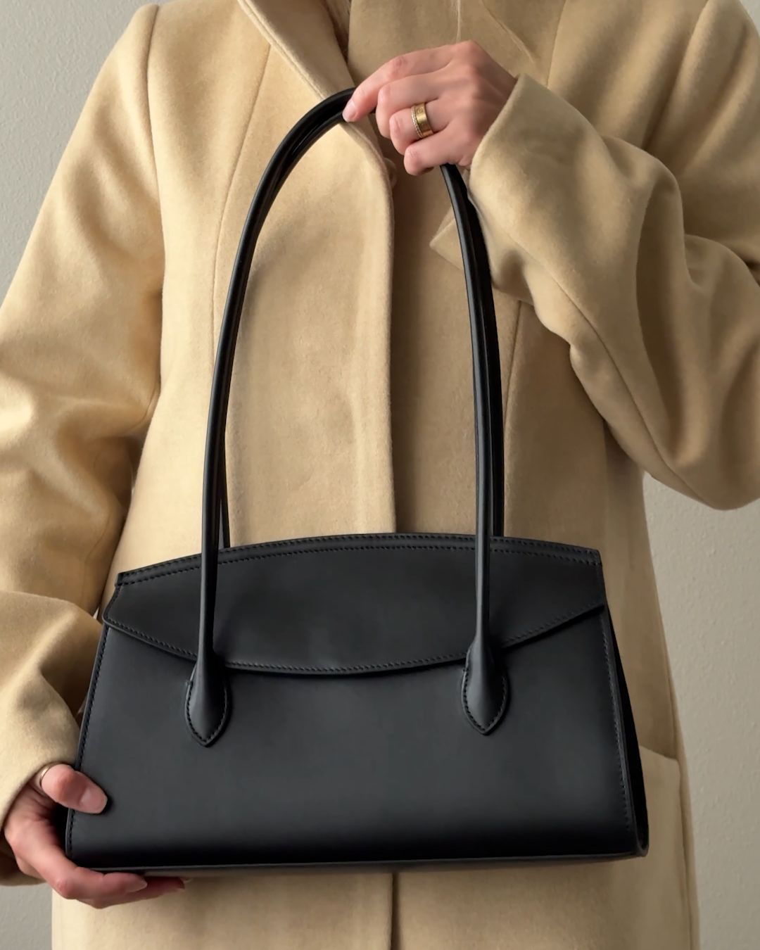 Italian Leather Double Strap Shoulder Bag Black Rose Brashkis 4x5 Thumbnail (2)