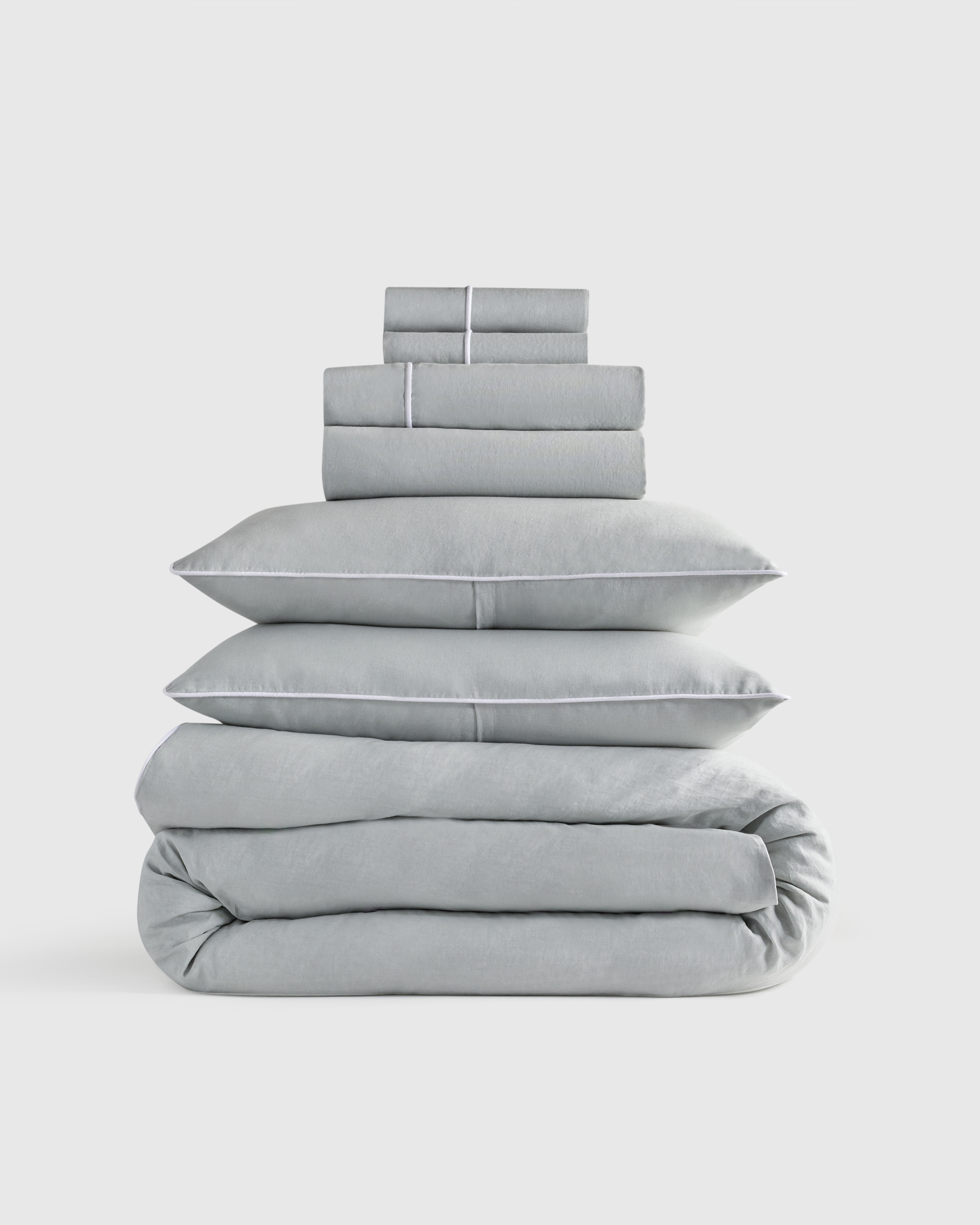 Mist/White European Linen Piped Deluxe Bedding Bundle