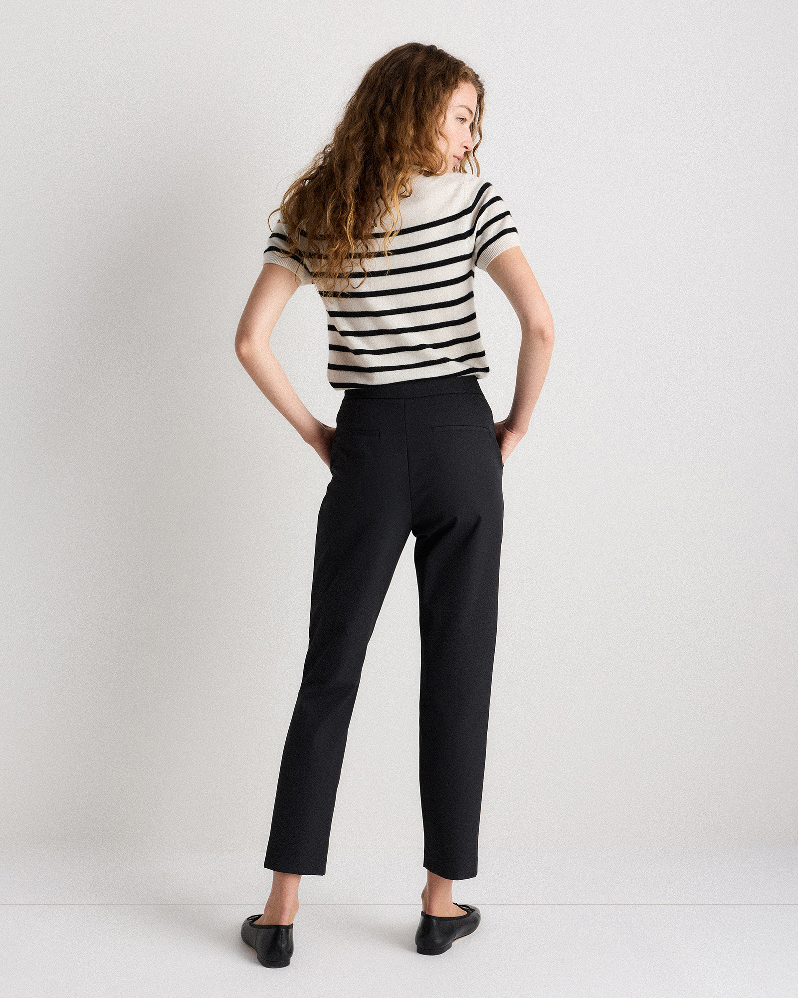 Scuba Slim Ankle Pants display picture 1