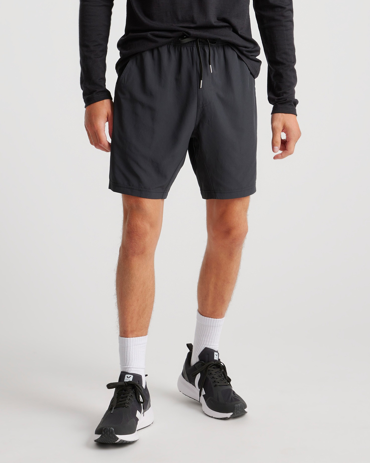 Black Performance Tech Shorts - 7.5"