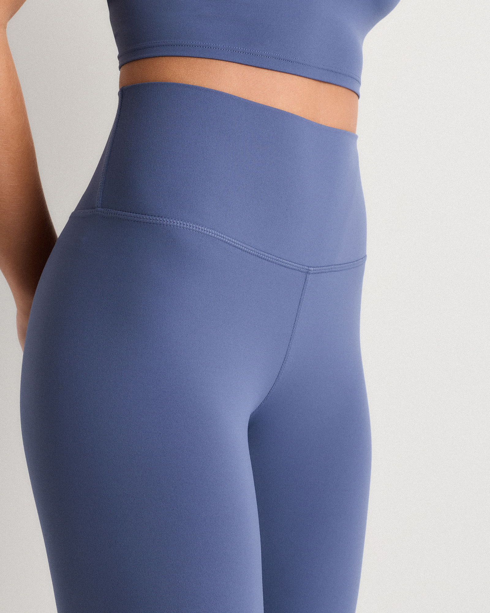 Ultra-Form High-Rise Pocket Legging
