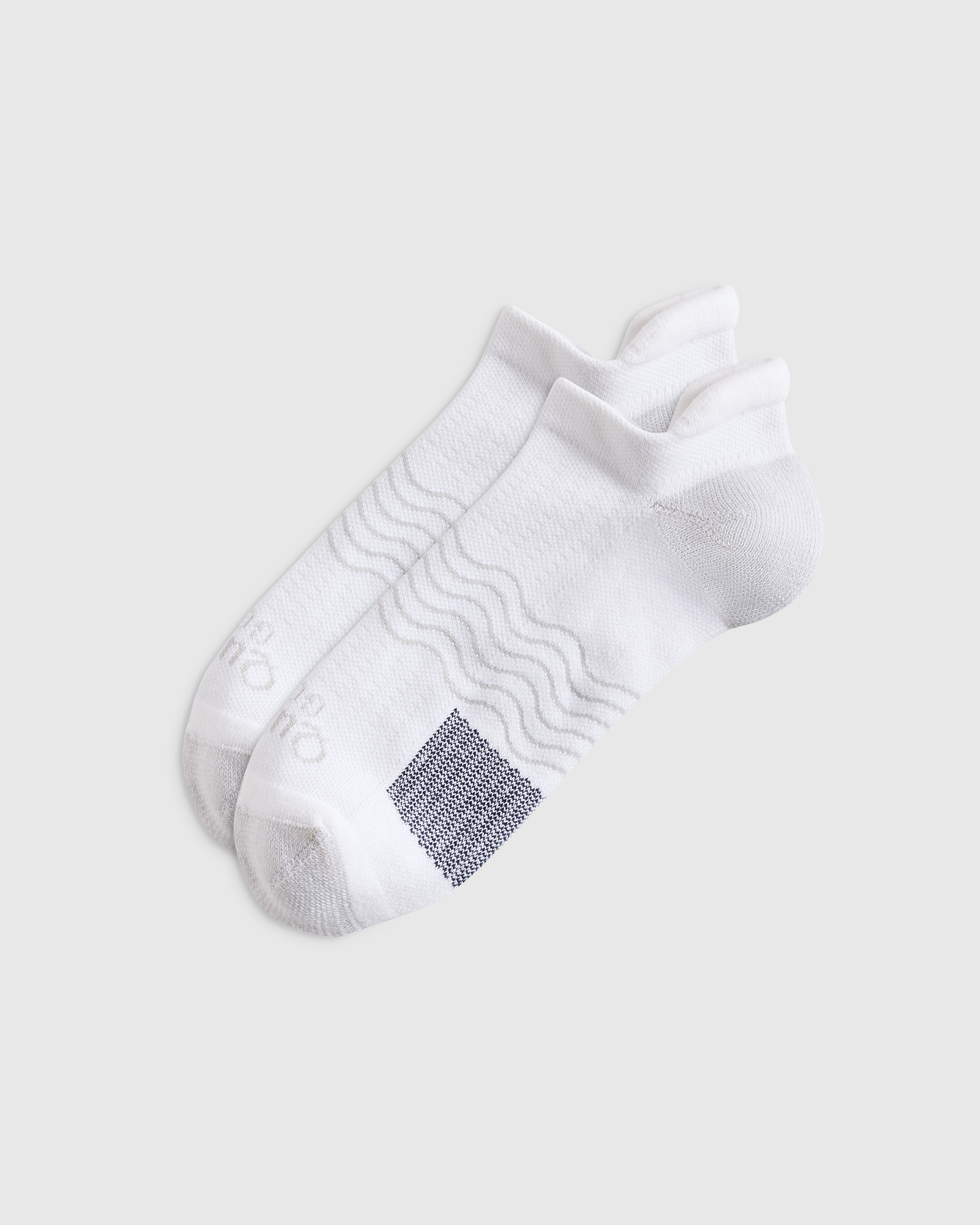 White/Deep Navy Performance Golf Ankle Sock