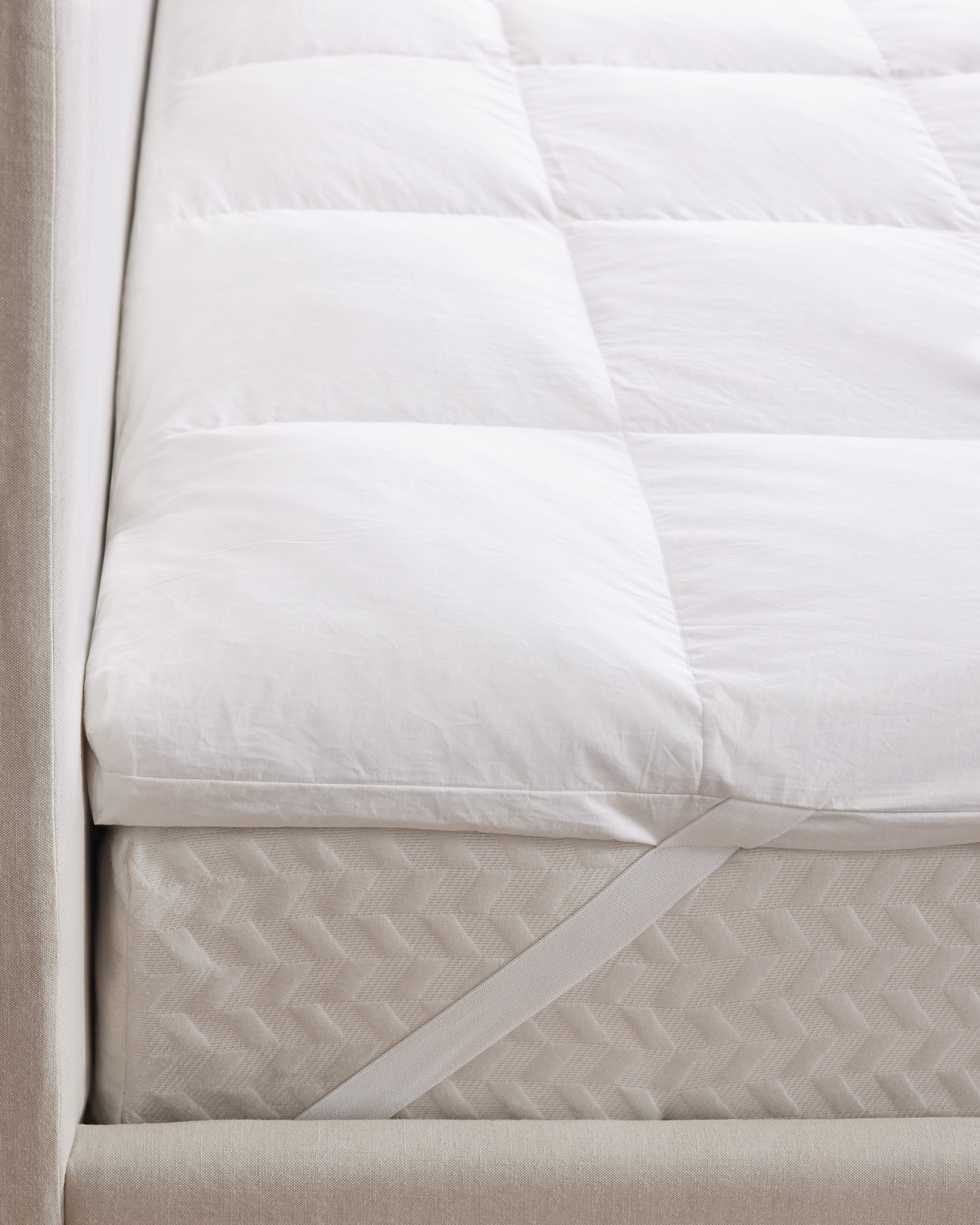Quince Down Featherbed Mattress Topper - Thumbnail 2