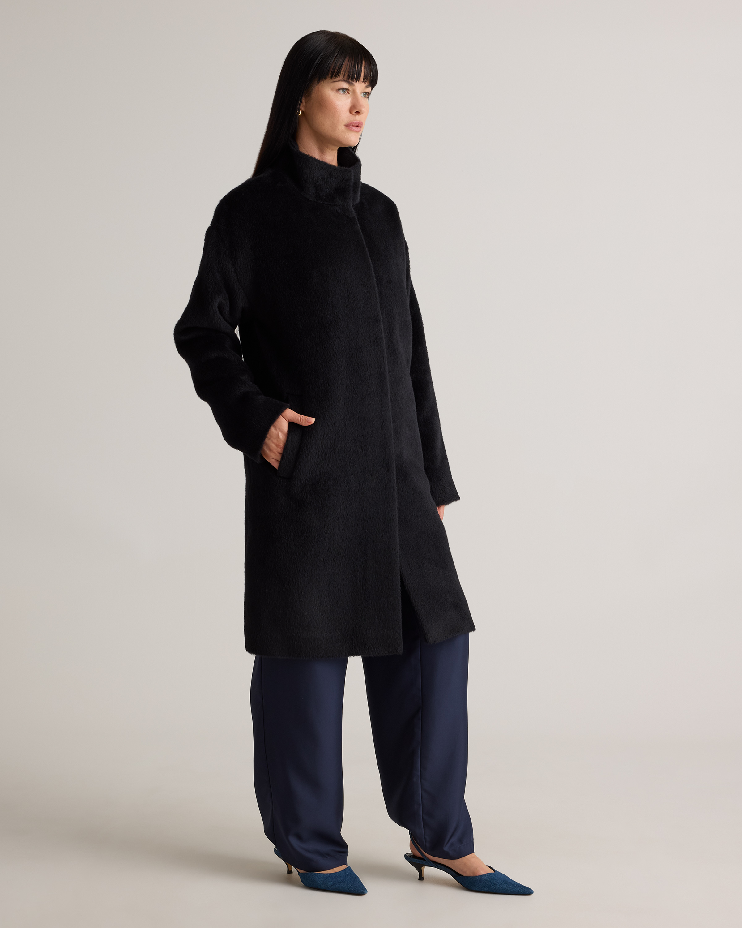 Alpaca-Wool Stand Collar Coat in Black