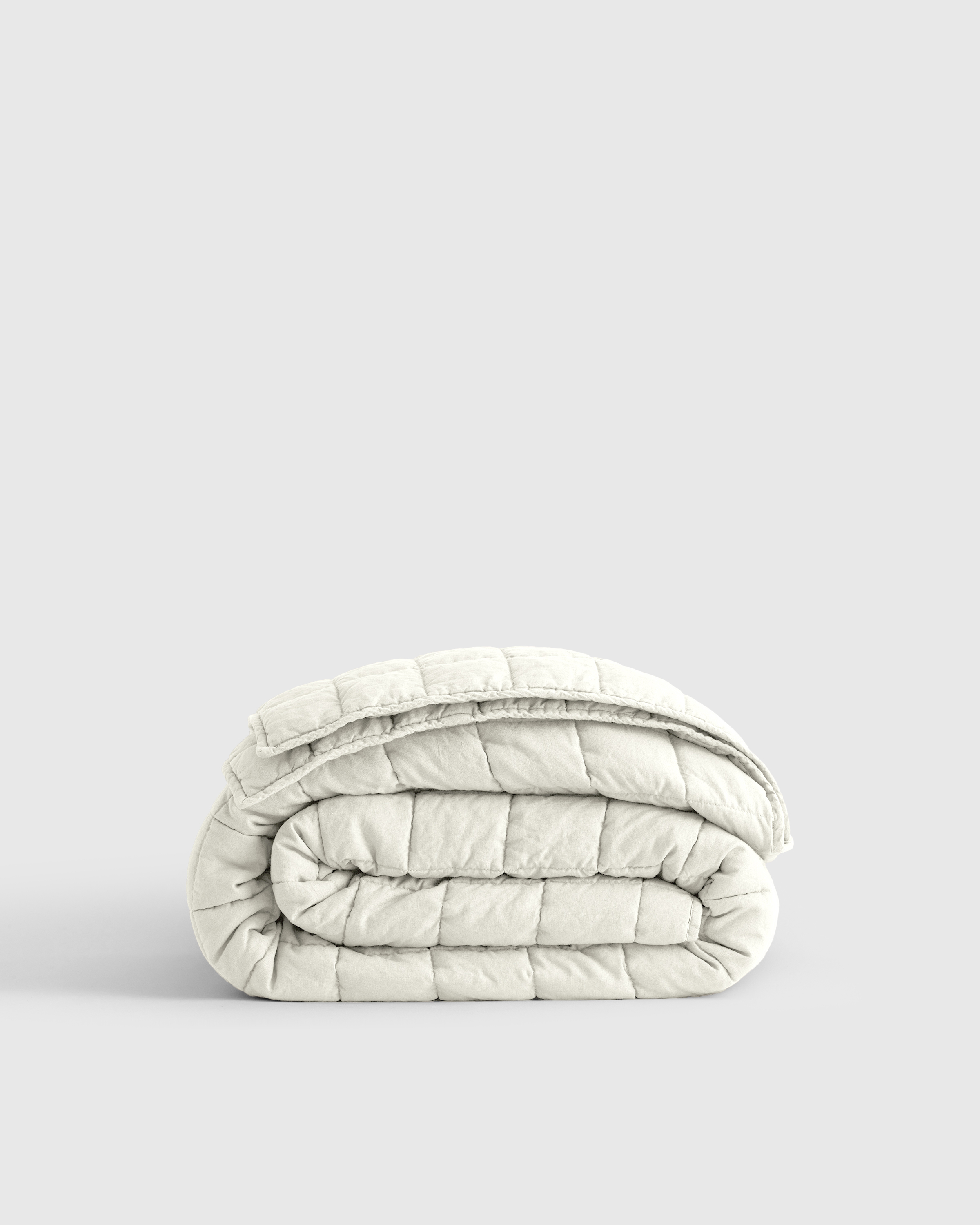 Ivory European Linen Box Quilt