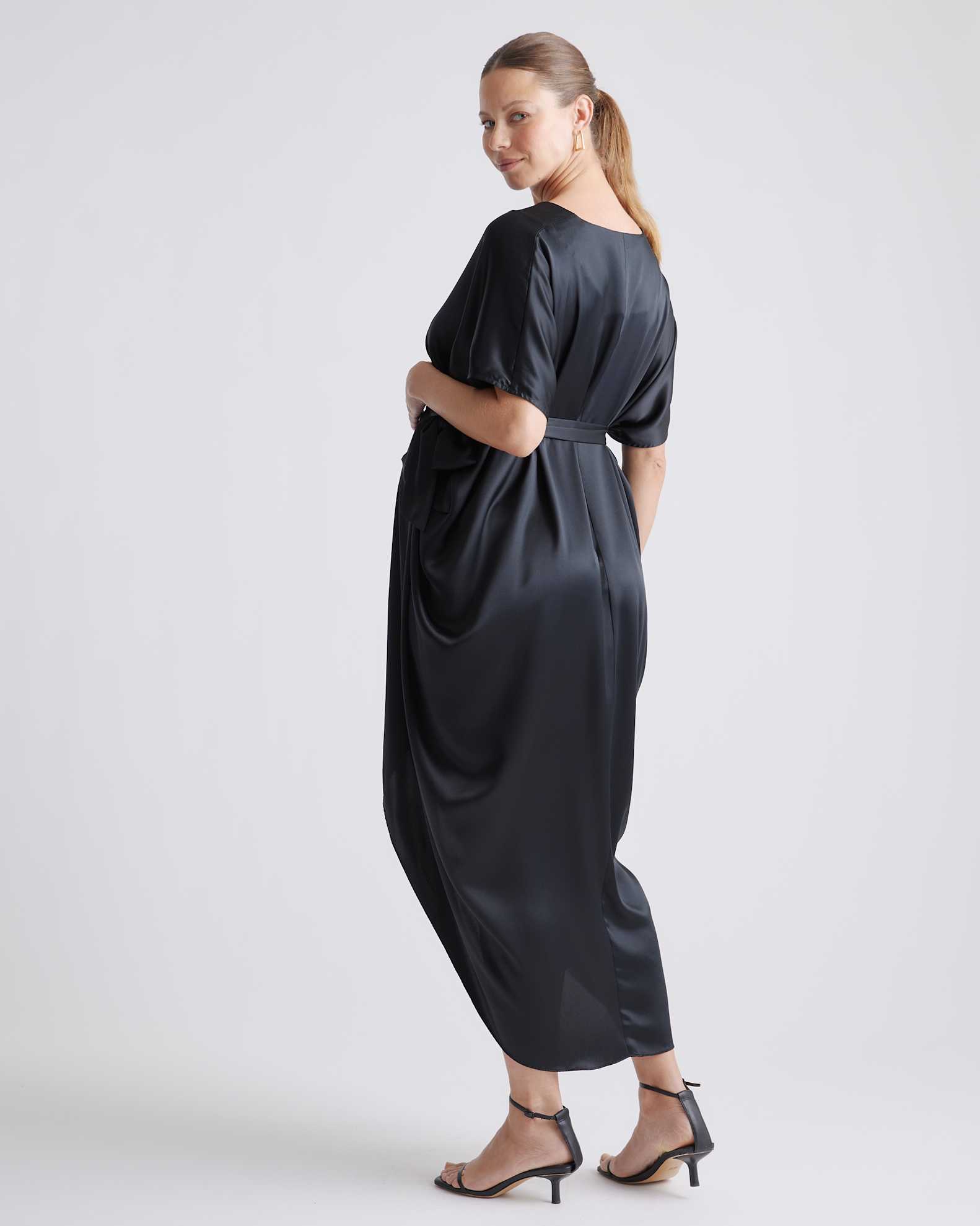 Quince 100% Washable Silk Maternity Dress Black Maxi Dress Womens Clothing Quince 100% Washable Silk Maternity Dress Black Maxi Dress Womens Clothing
