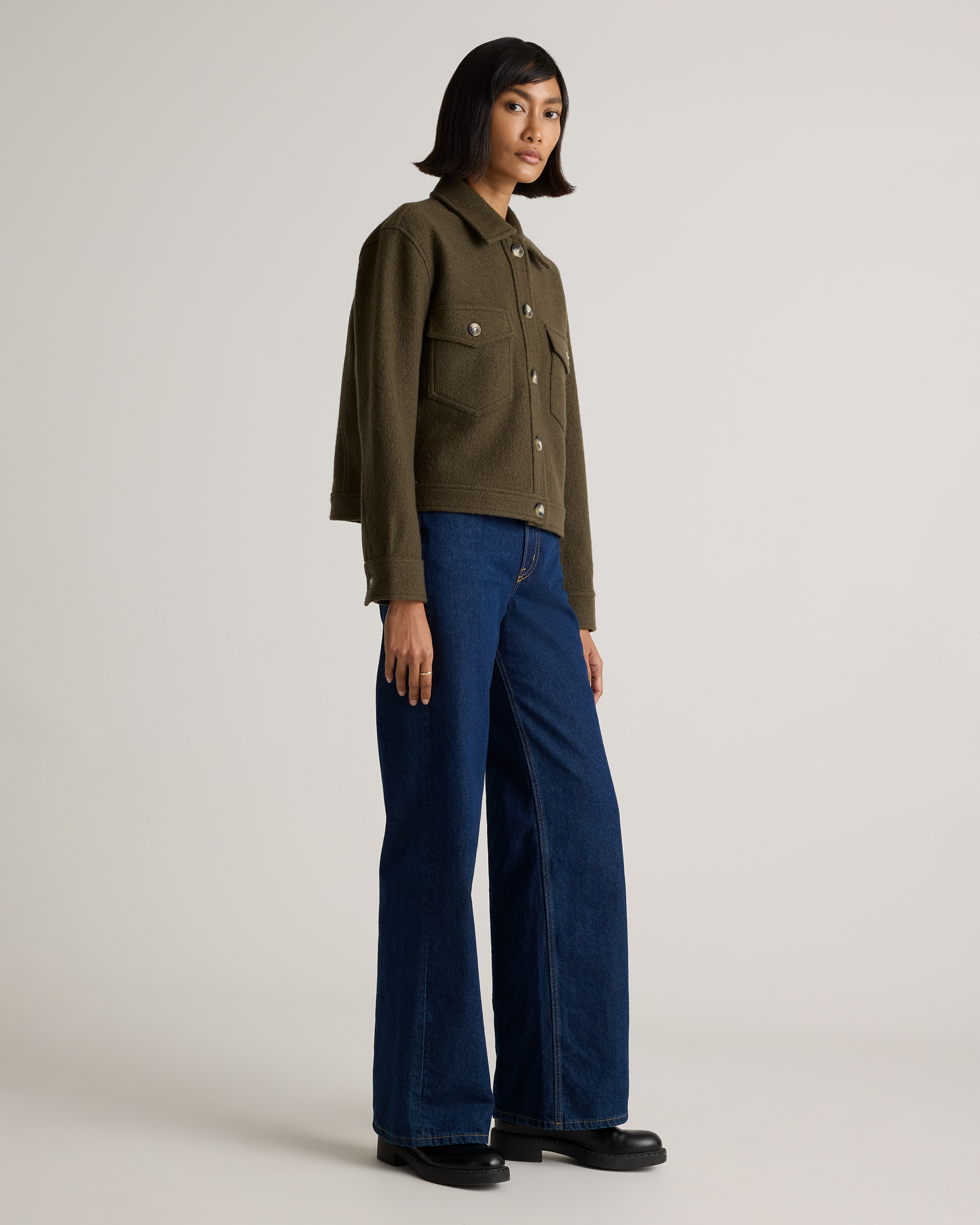100% Merino Wool Cropped Shirt Jacket in Olive Grove