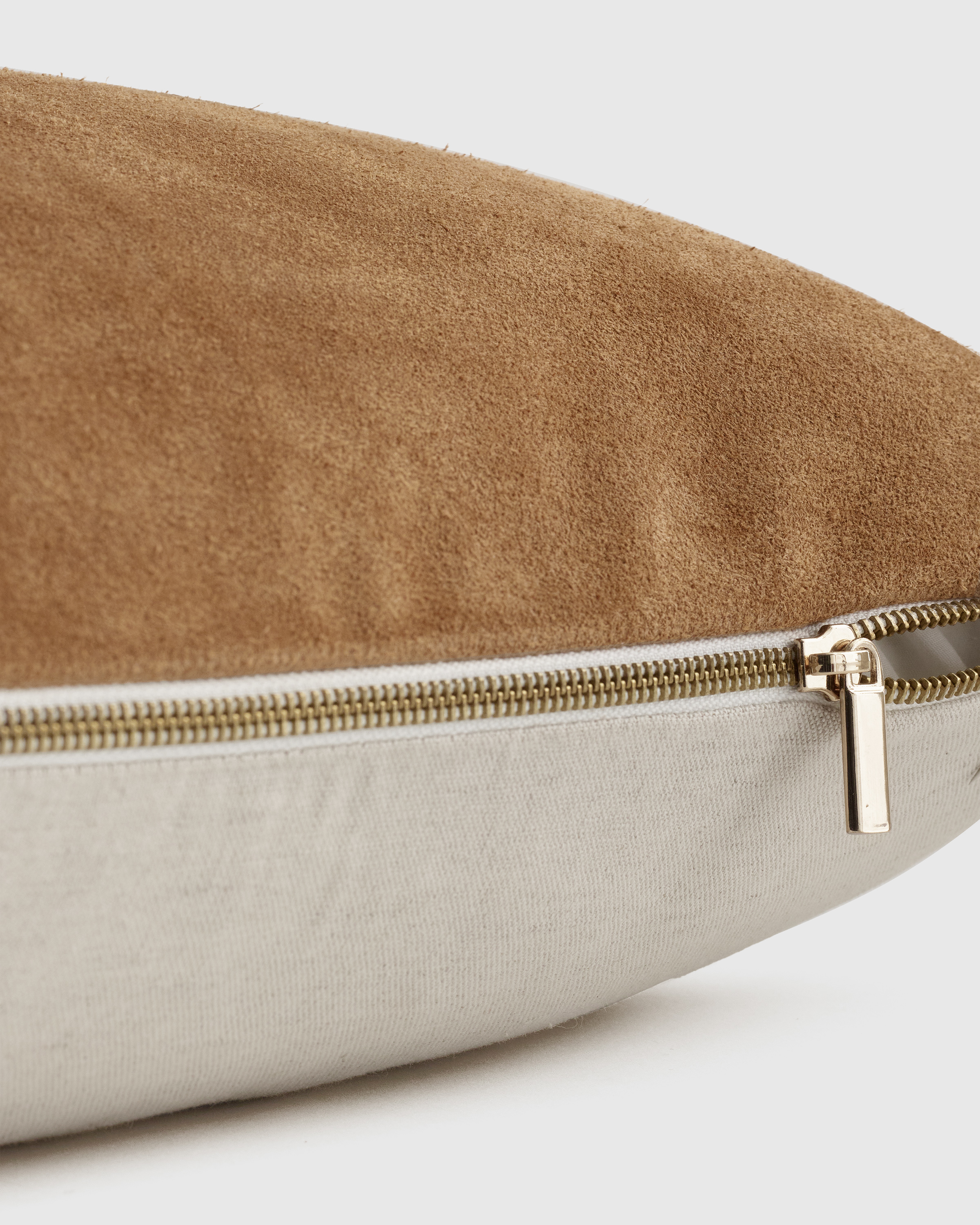 Quince Suede Pillow Cover - Thumbnail 2