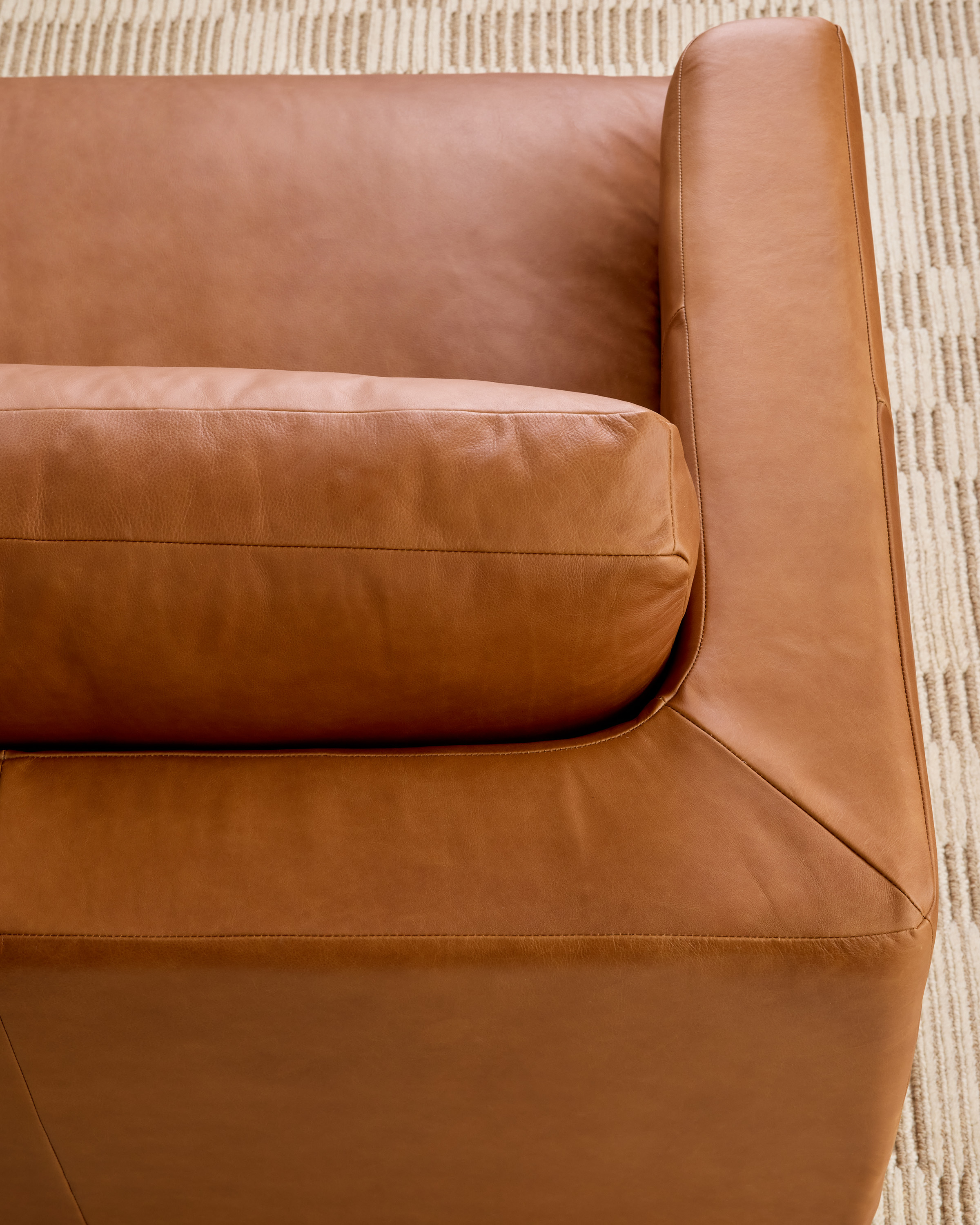 Sierra Leather Curved Arm Chaise Sectional - Thumbnail 4