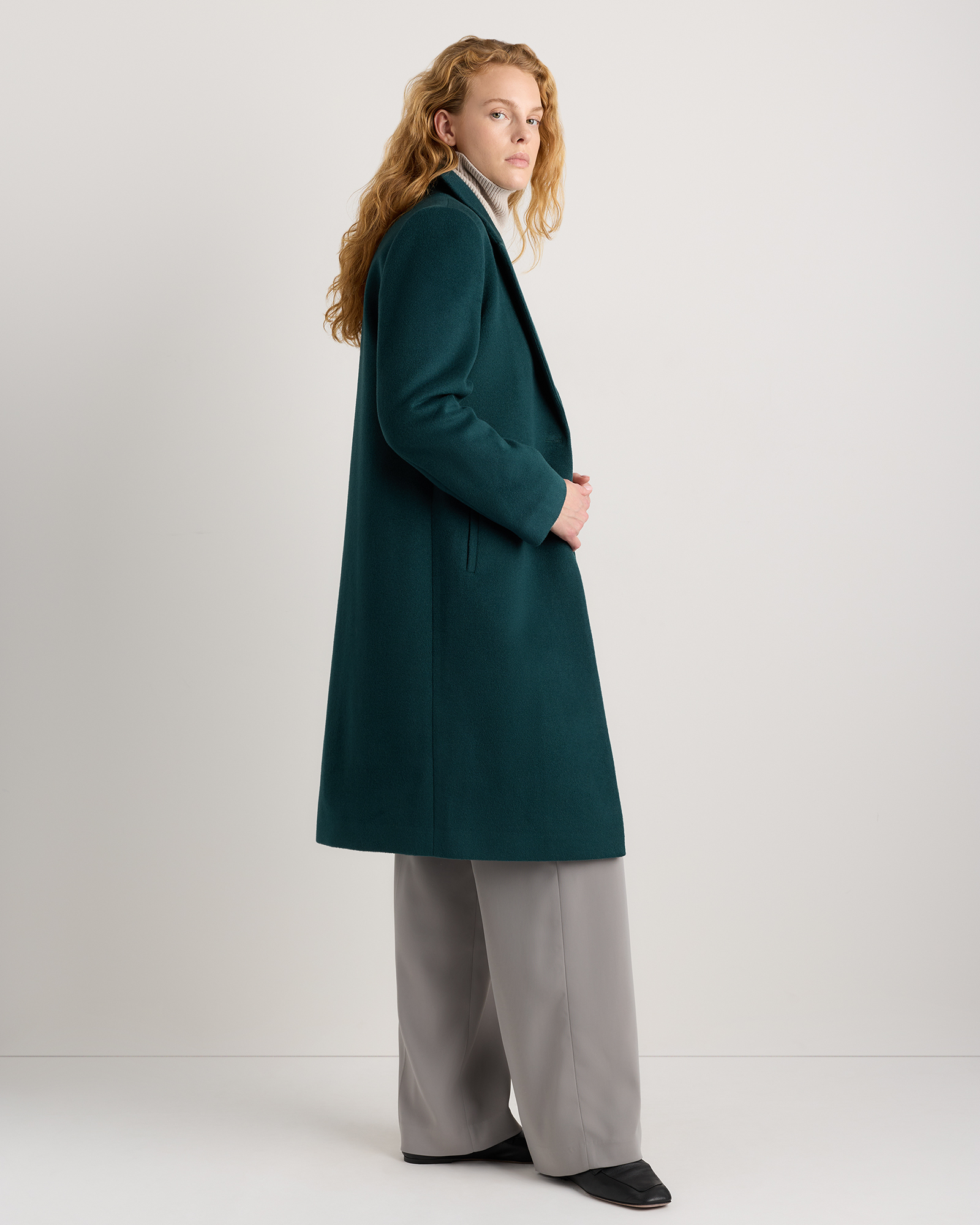 Wool Cashmere Classic Single-Breasted Coat in Nocturnal Green