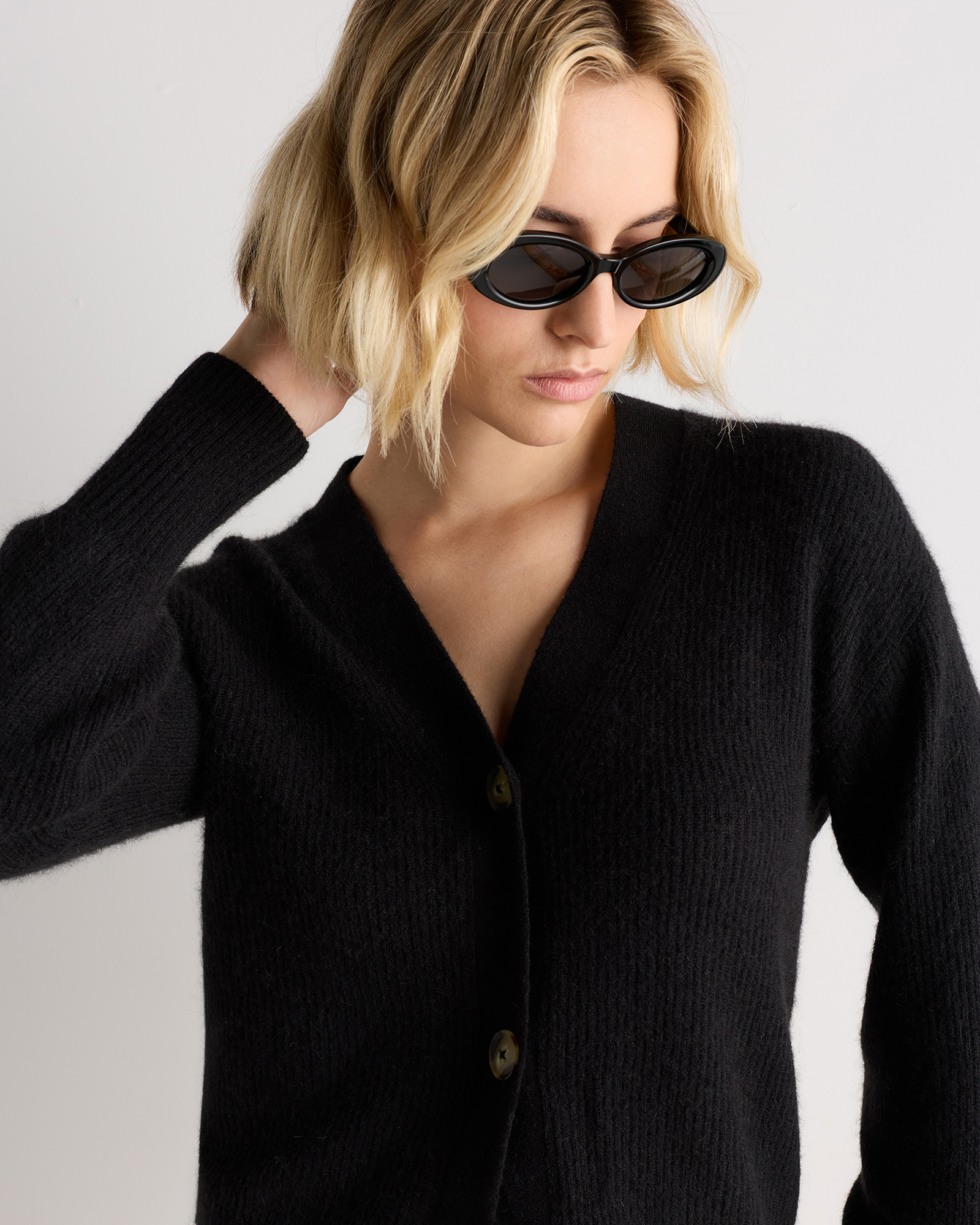 Lightweight Baby Alpaca Cropped V-Neck Cardigan in Soft Black