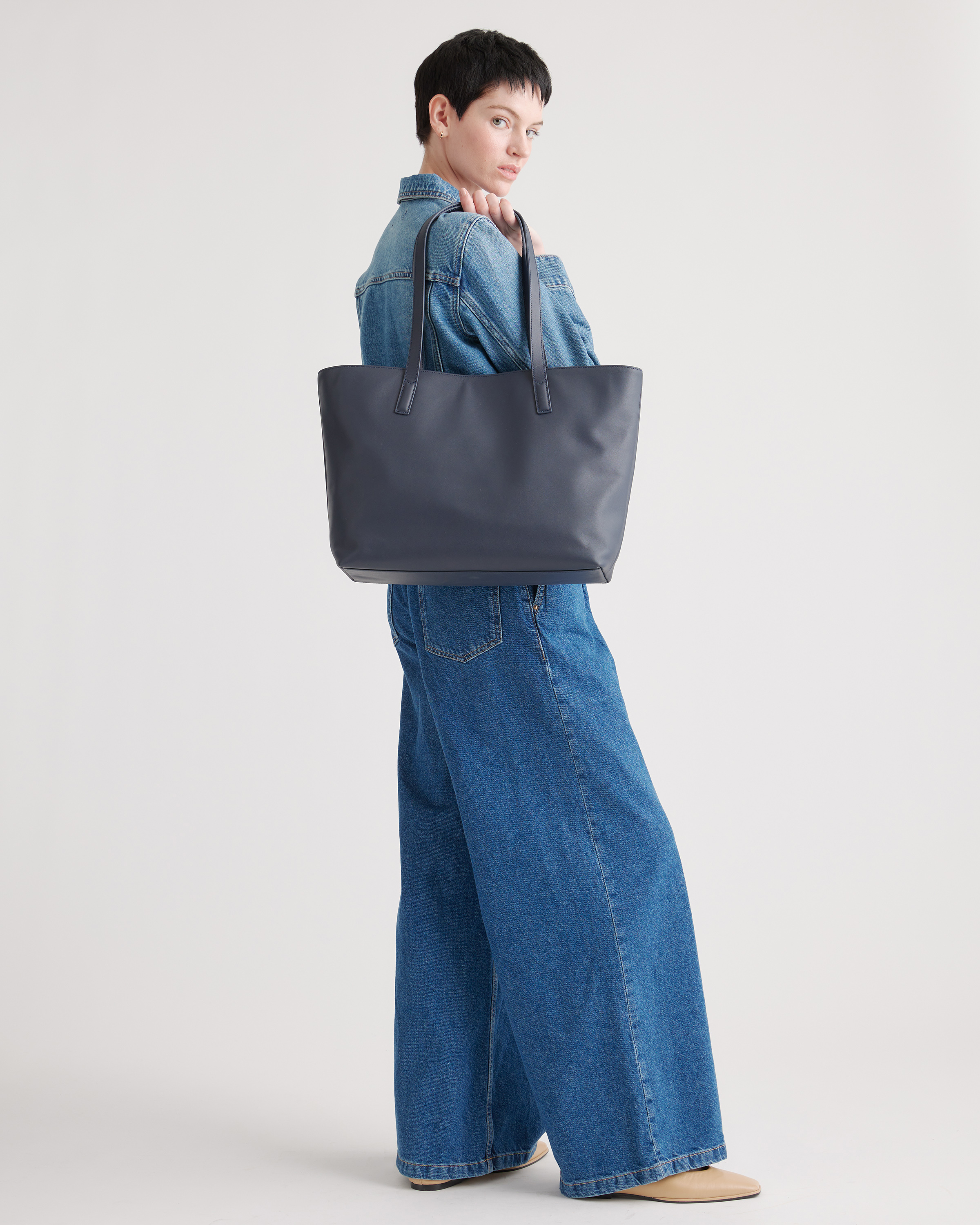 W-BAG-1-NVY 0285