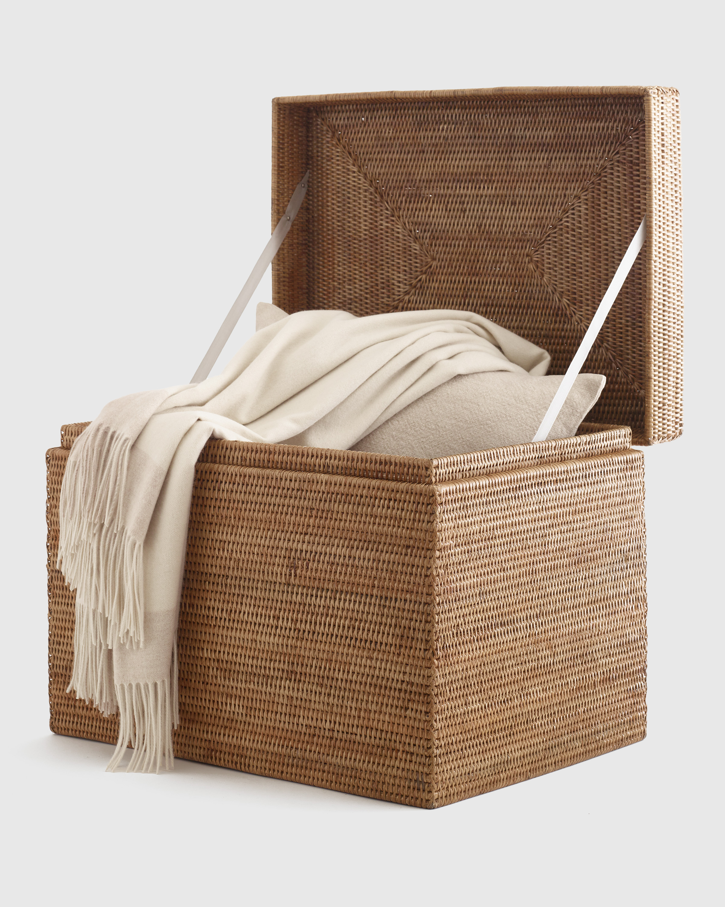 Handwoven Rattan Hinged Chest - Thumbnail 4