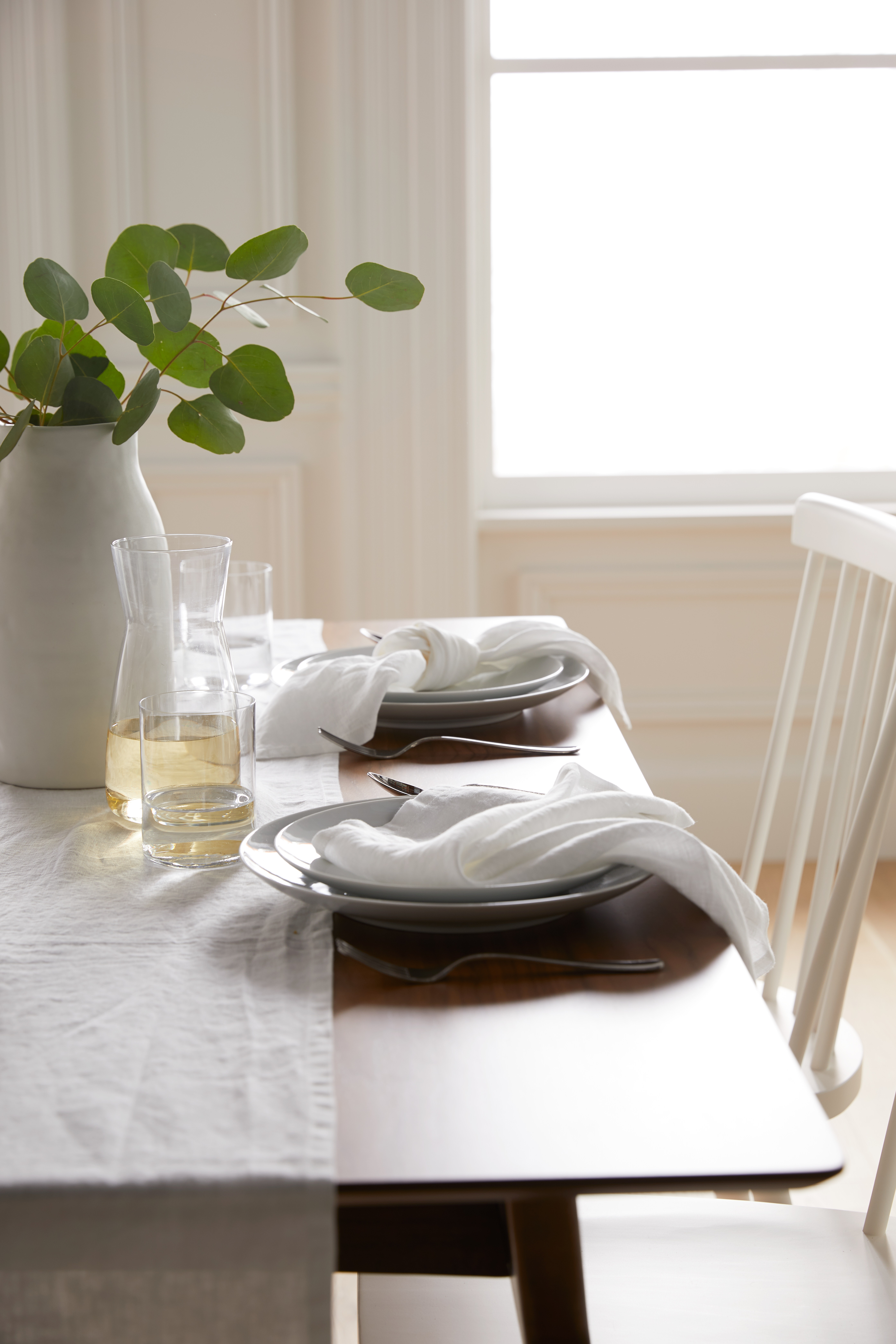 TableSetWhite 211