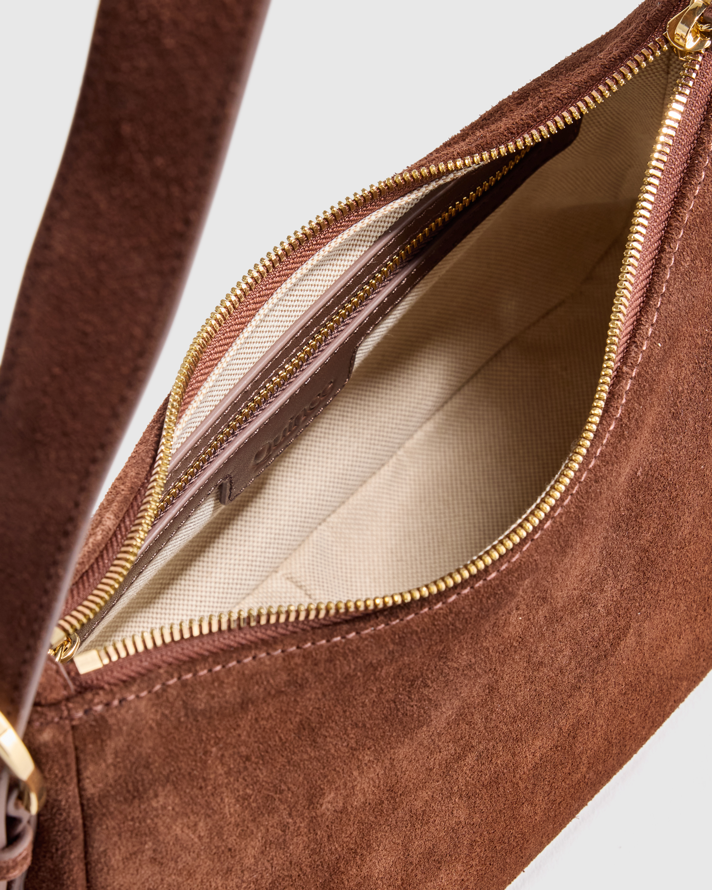 W-BAG-198-CHOC-256 EDITED