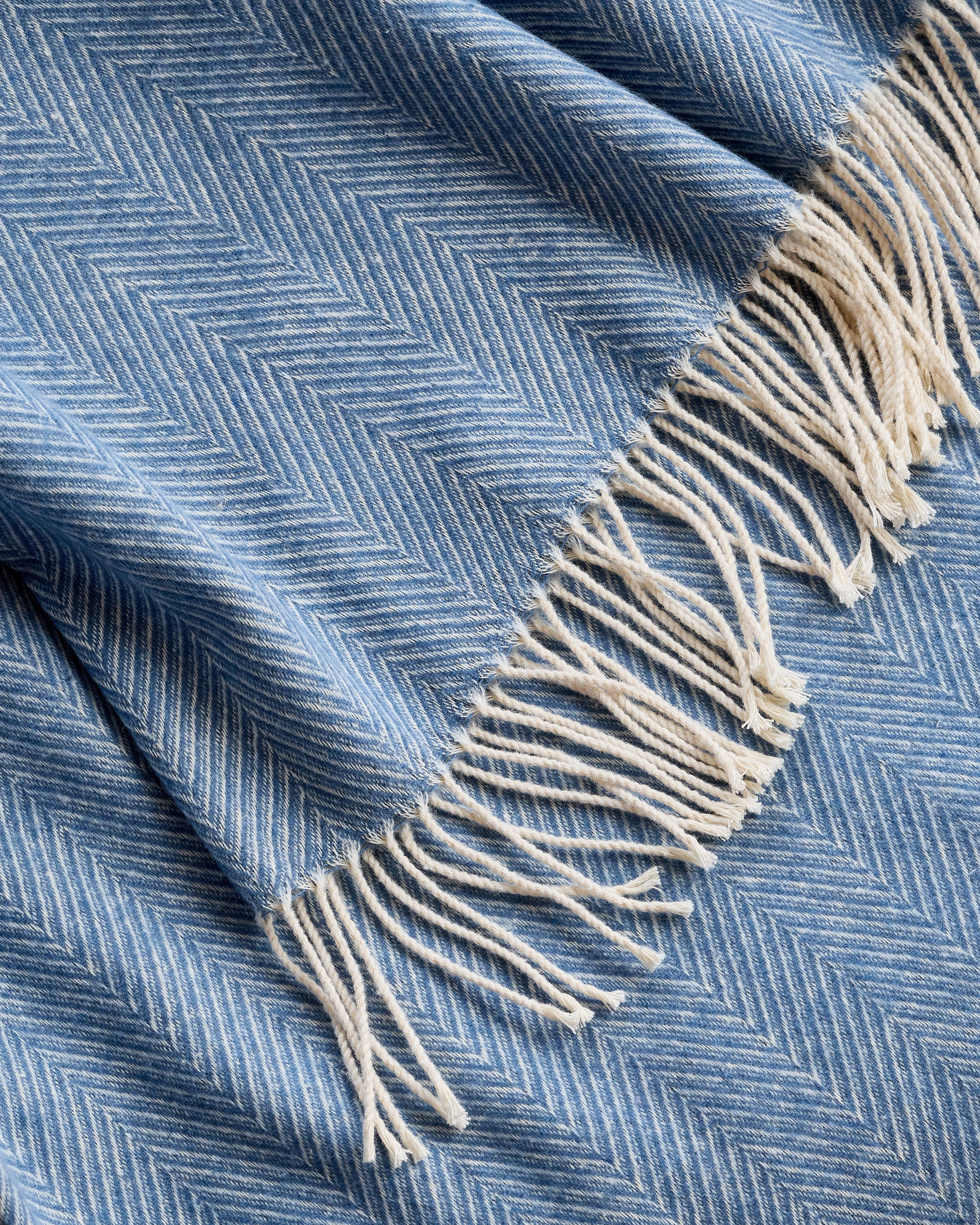 Italian Recycled Cotton Herringbone Throw in Blue