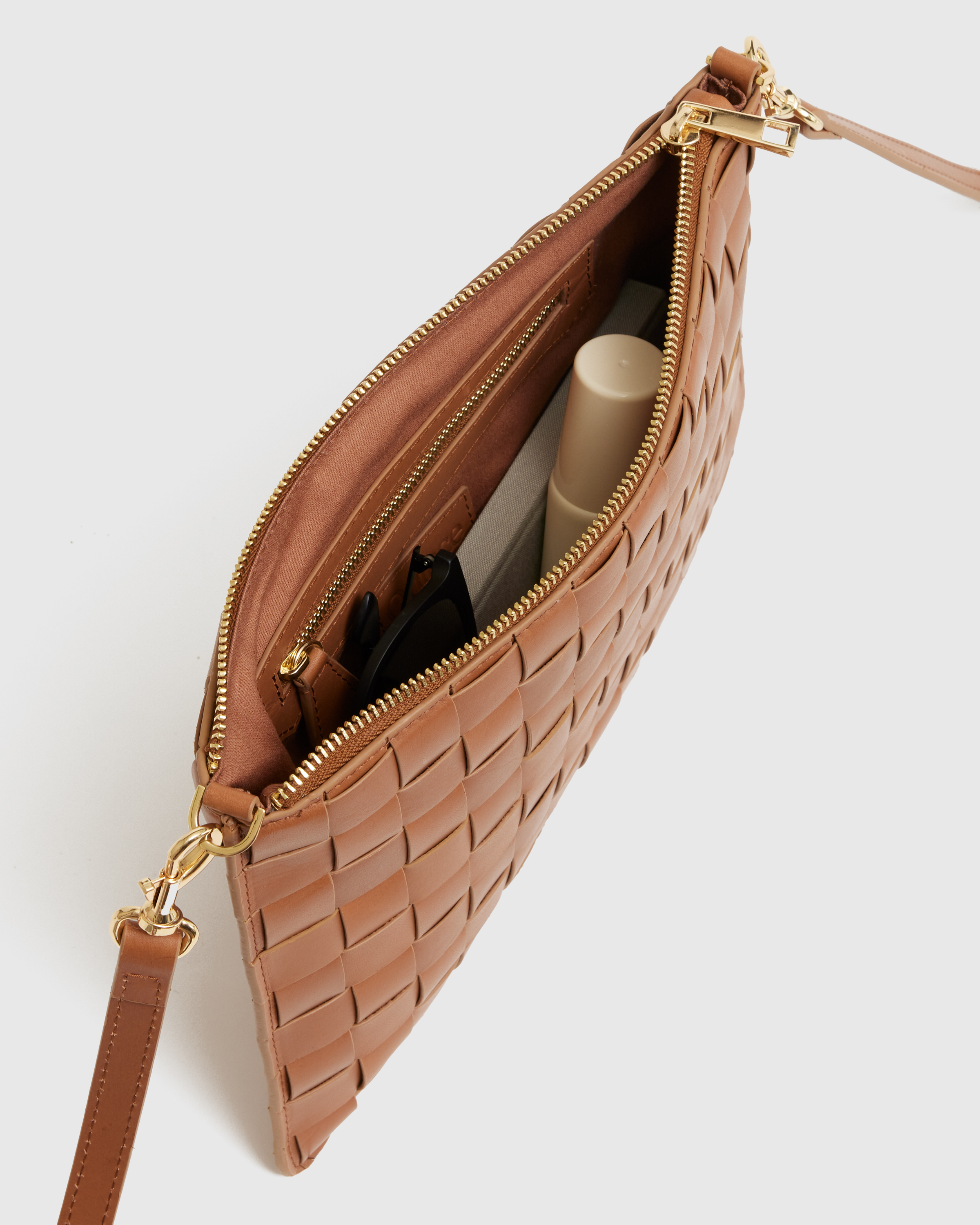 Italian Leather Handwoven Convertible Crossbody - Thumbnail 2