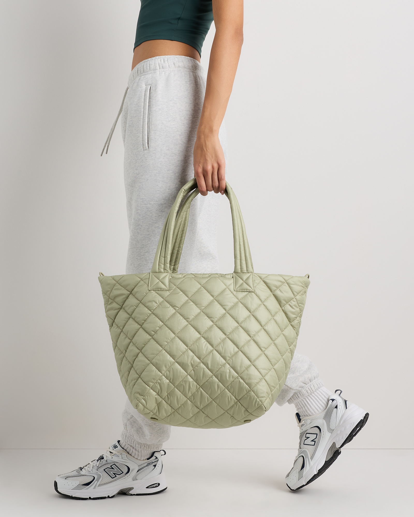 Transit Quilted Carry-All Tote in Tea Green