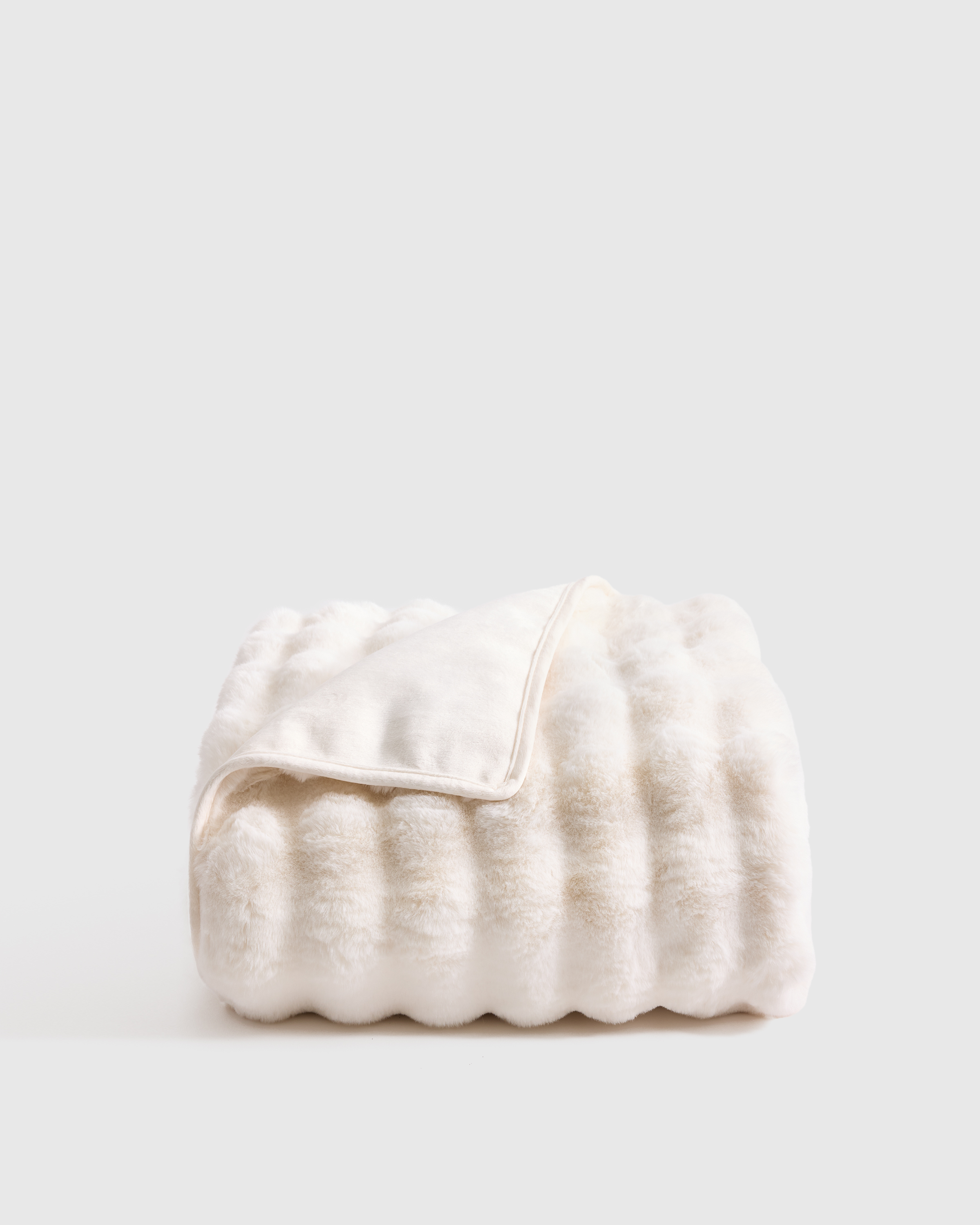 Ruched Faux Fur Throw - 60x80, Snow