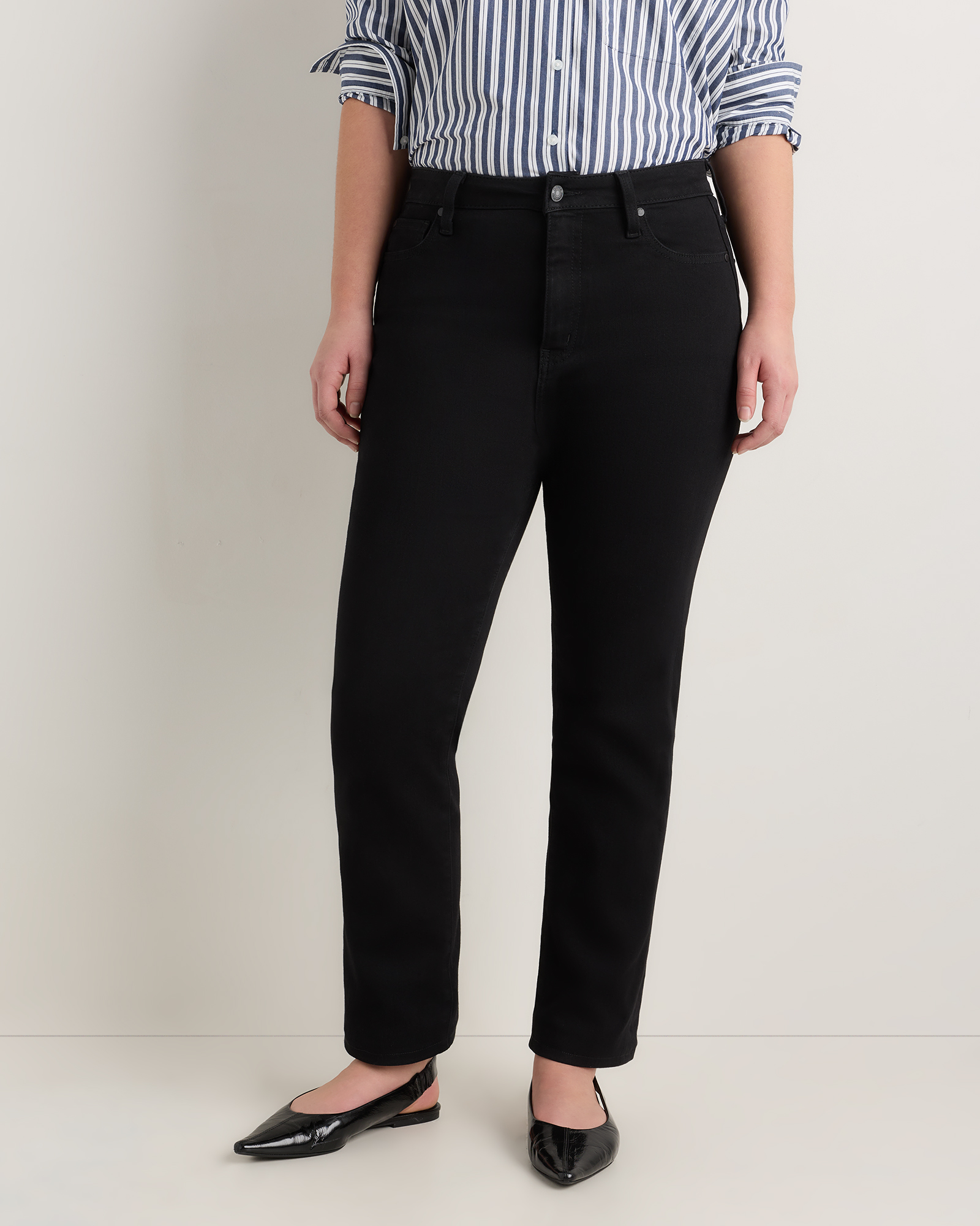 Black Curvy Bella Stretch Straight Jeans