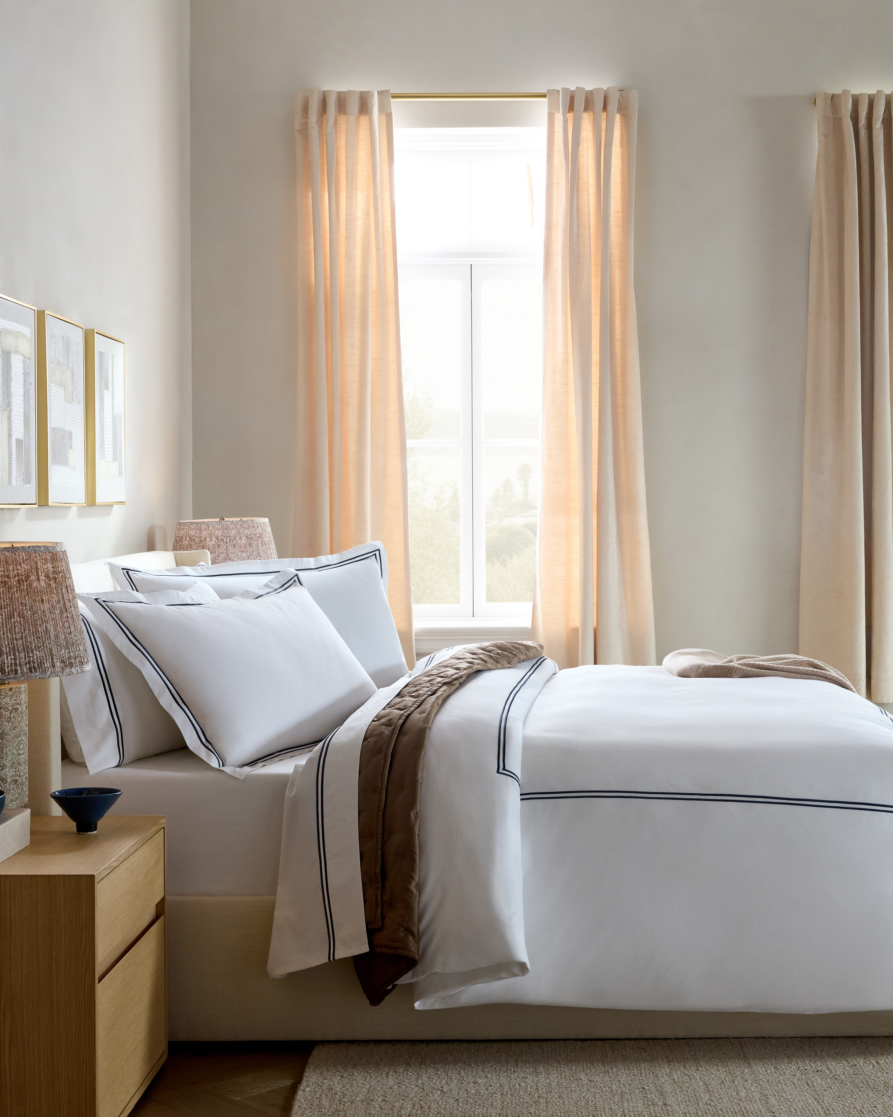 White/Navy Classic Organic Percale Embellished Duvet Cover