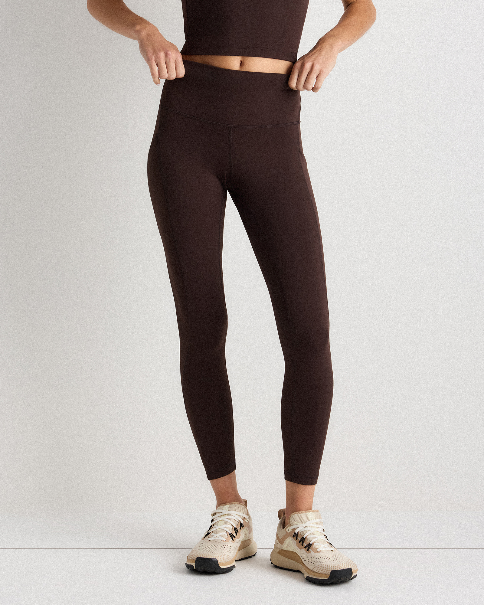 Espresso Ultra-Form High-Rise Pocket Legging