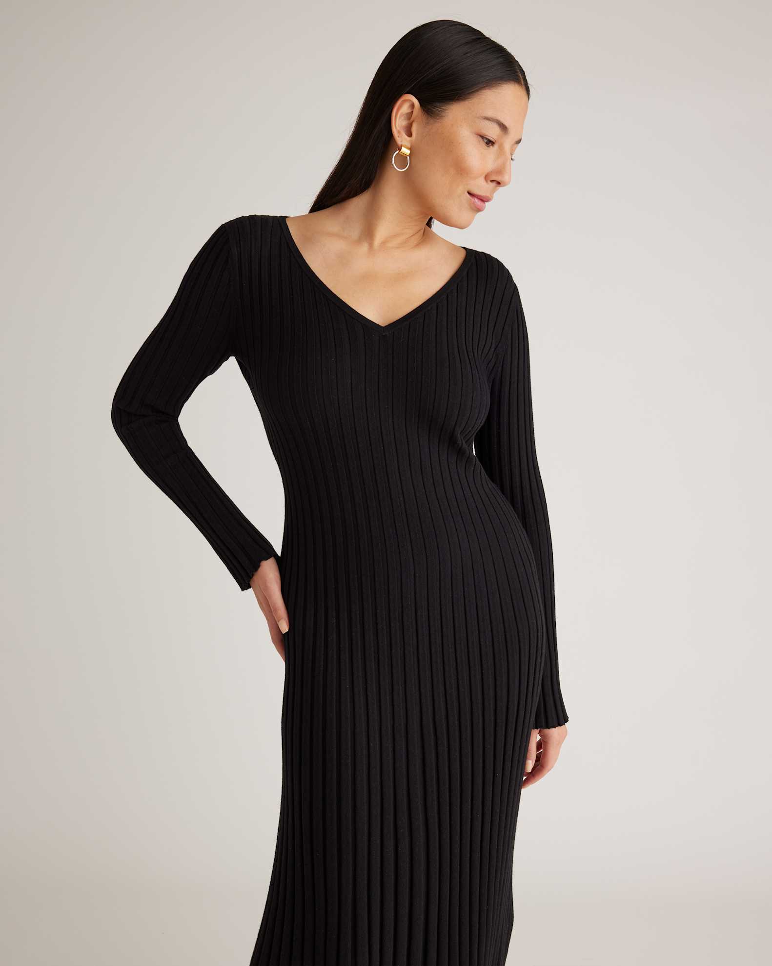 Cotton Cashmere Ribbed Long Sleeve V-Neck Midi Dress Cotton Cashmere Ribbed Long Sleeve V-Neck Midi Dress