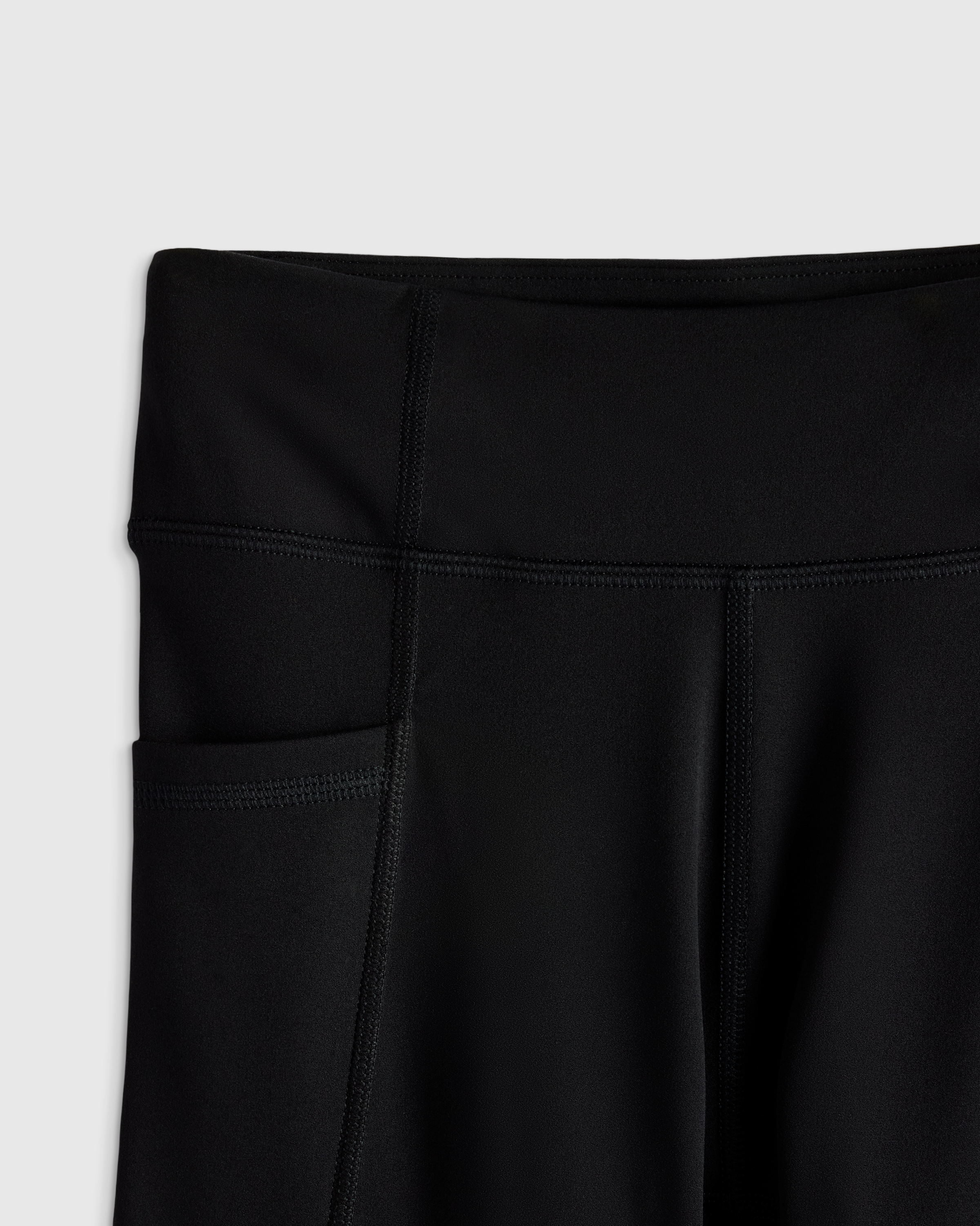 U--954-BLACK-DETAIL-214 EDITED