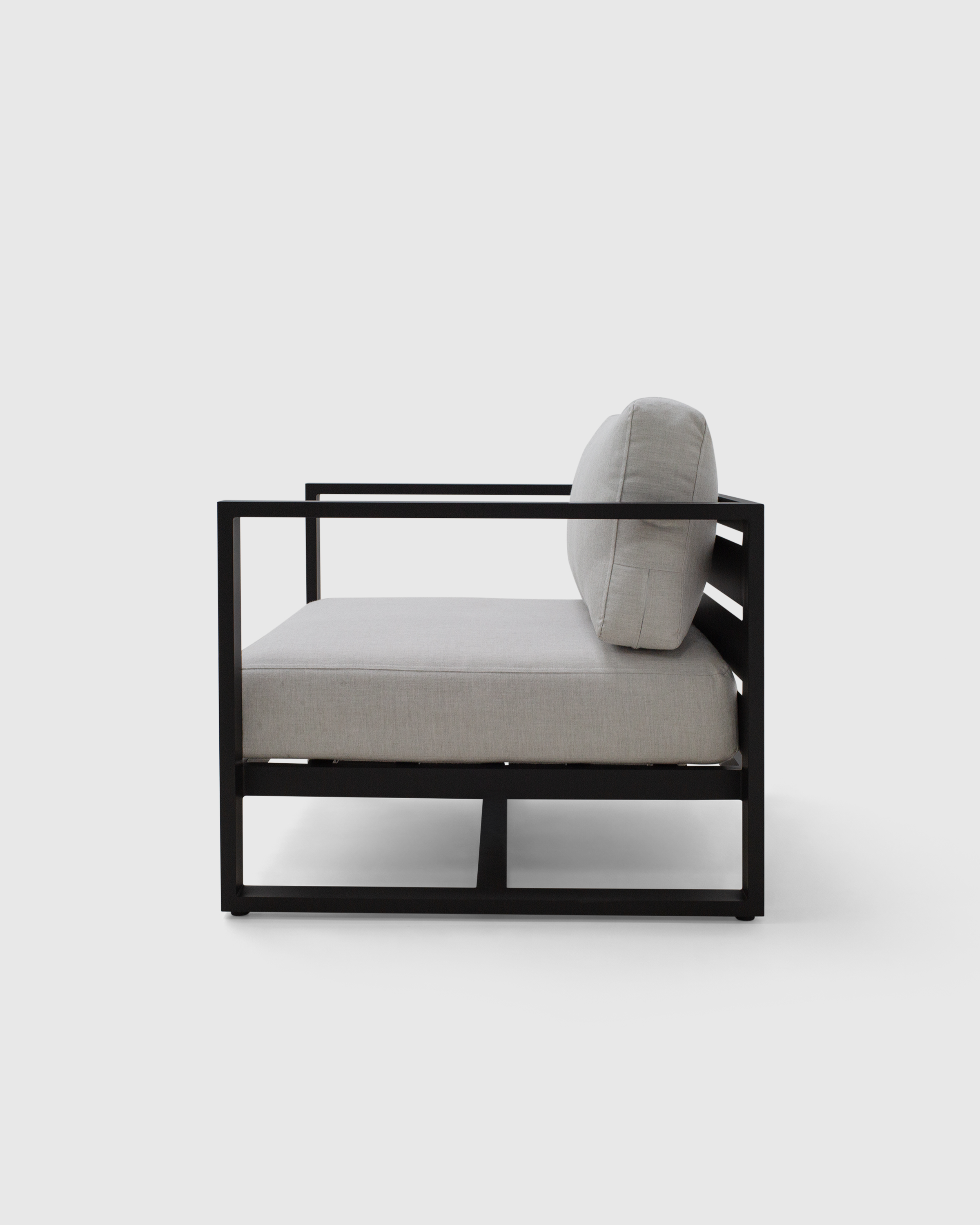 U-FURN-421 2