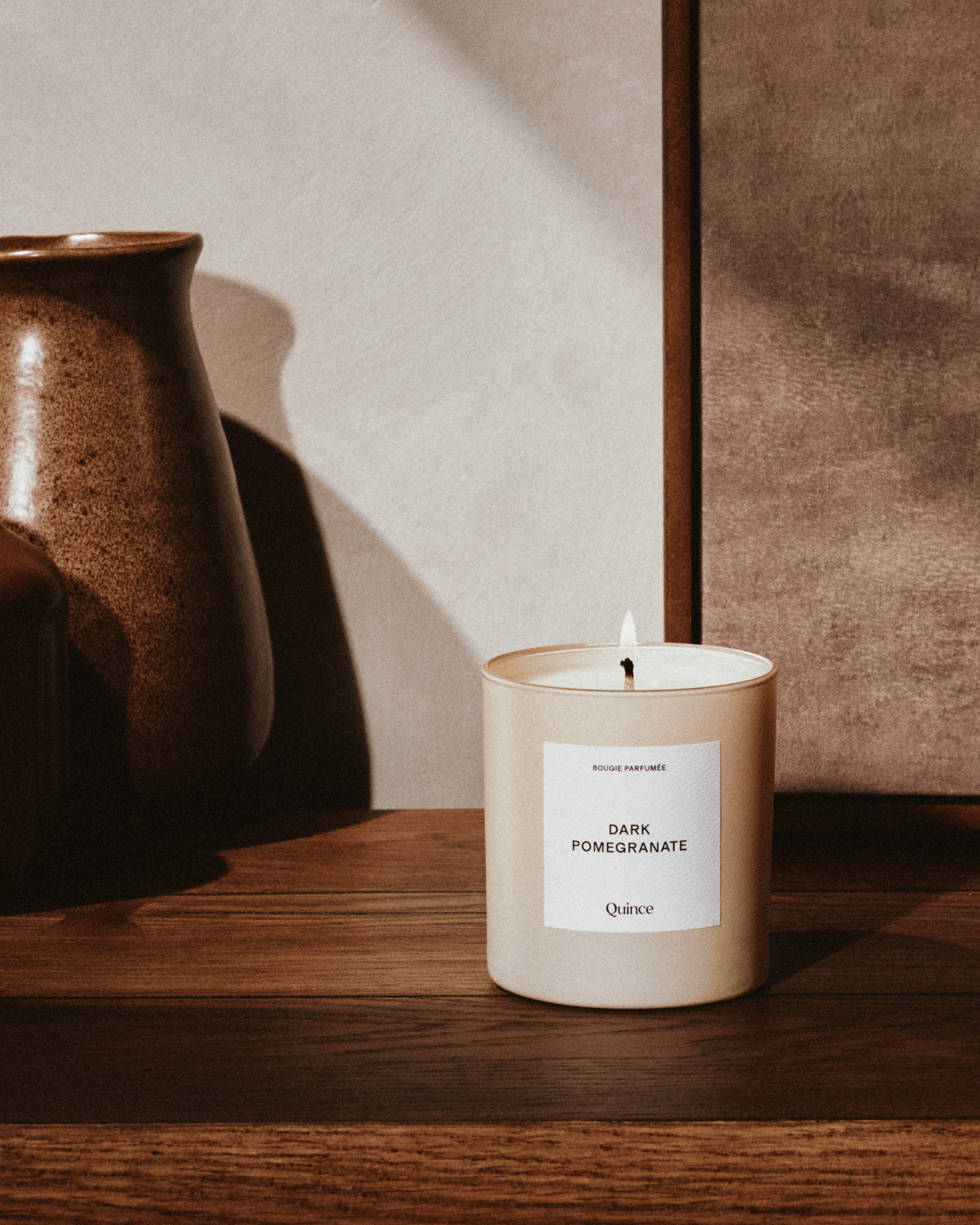 Dark Pomegranate Candle - Thumbnail 5