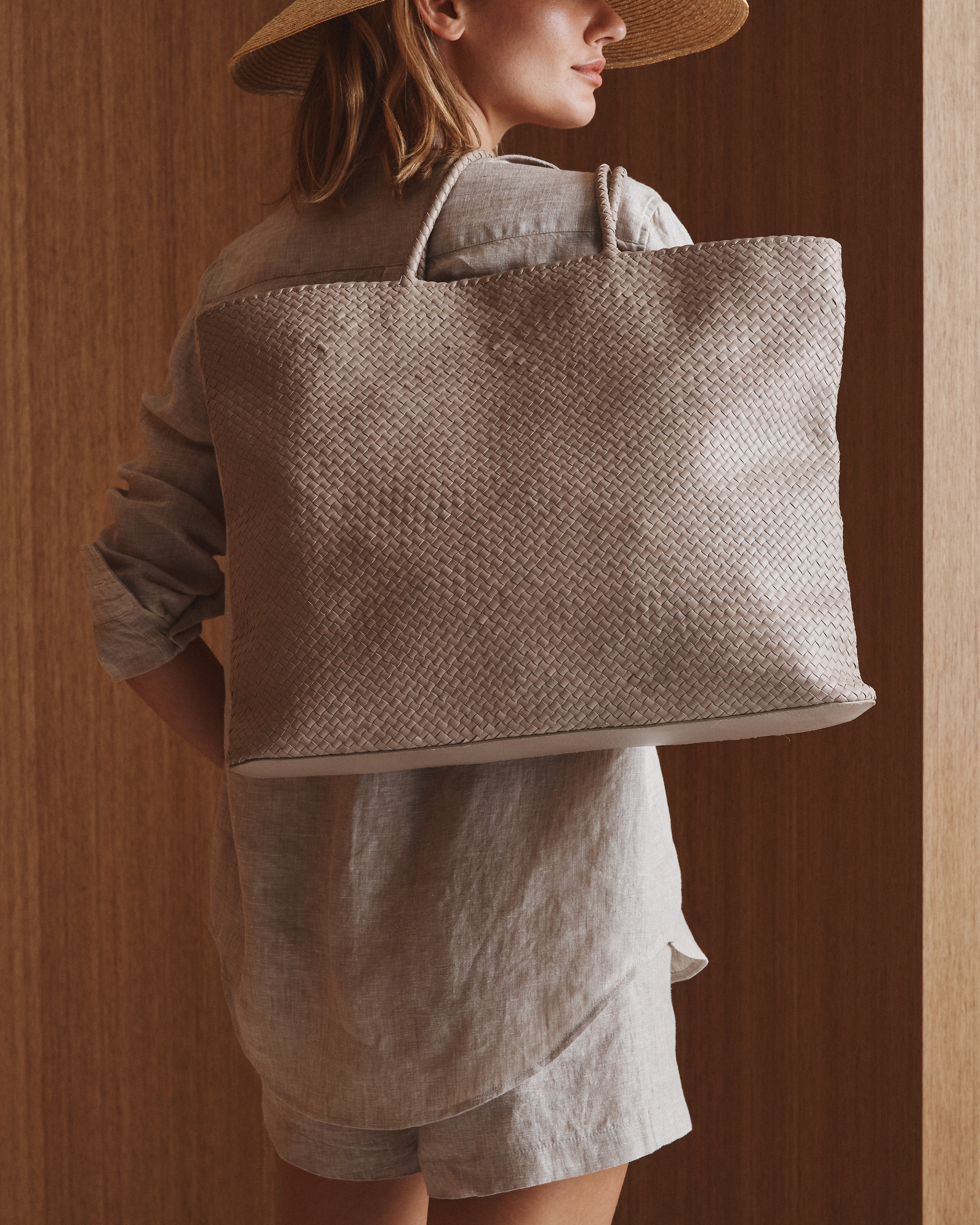 In Studio Linen Editorial 14-2503 EDITED