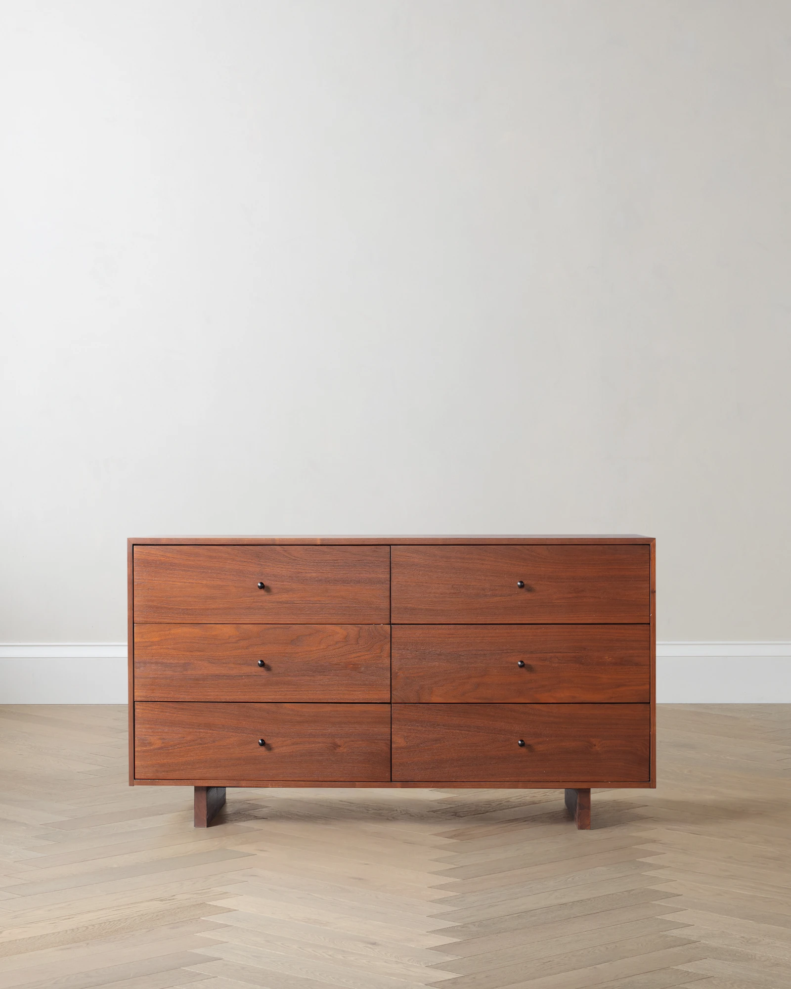 Solid Wood 6-Drawer Dresser in Walnut Brown