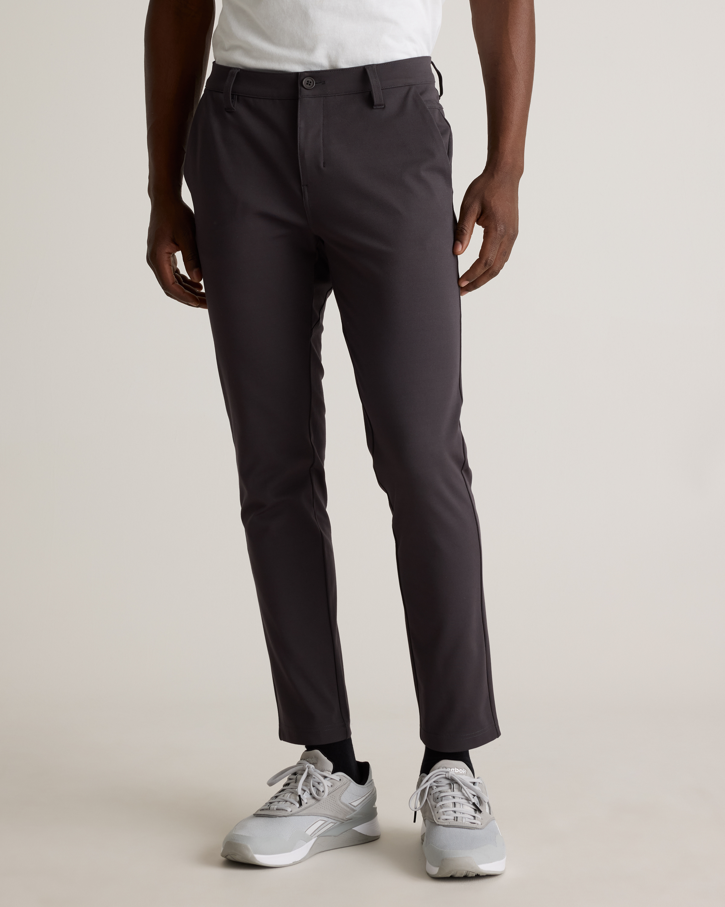 Clubhouse Tapered Golf Pant in Dark Coal
