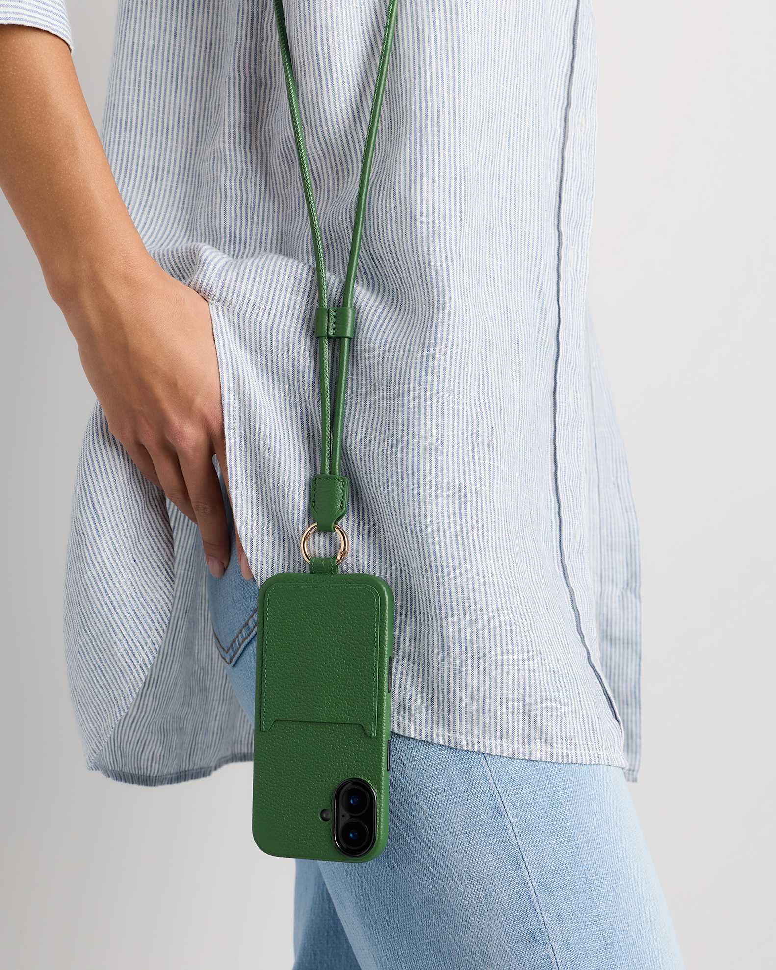 Italian Leather Phone Crossbody Case in Emerald Italian Leather Phone Crossbody Case in Emerald