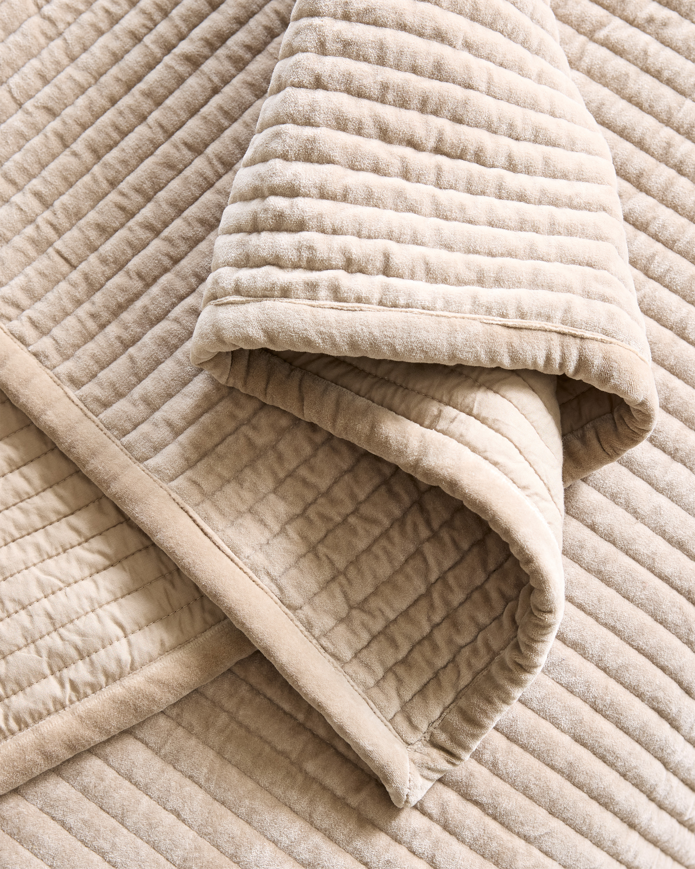 Quince Cotton Velvet Quilt - Thumbnail 2