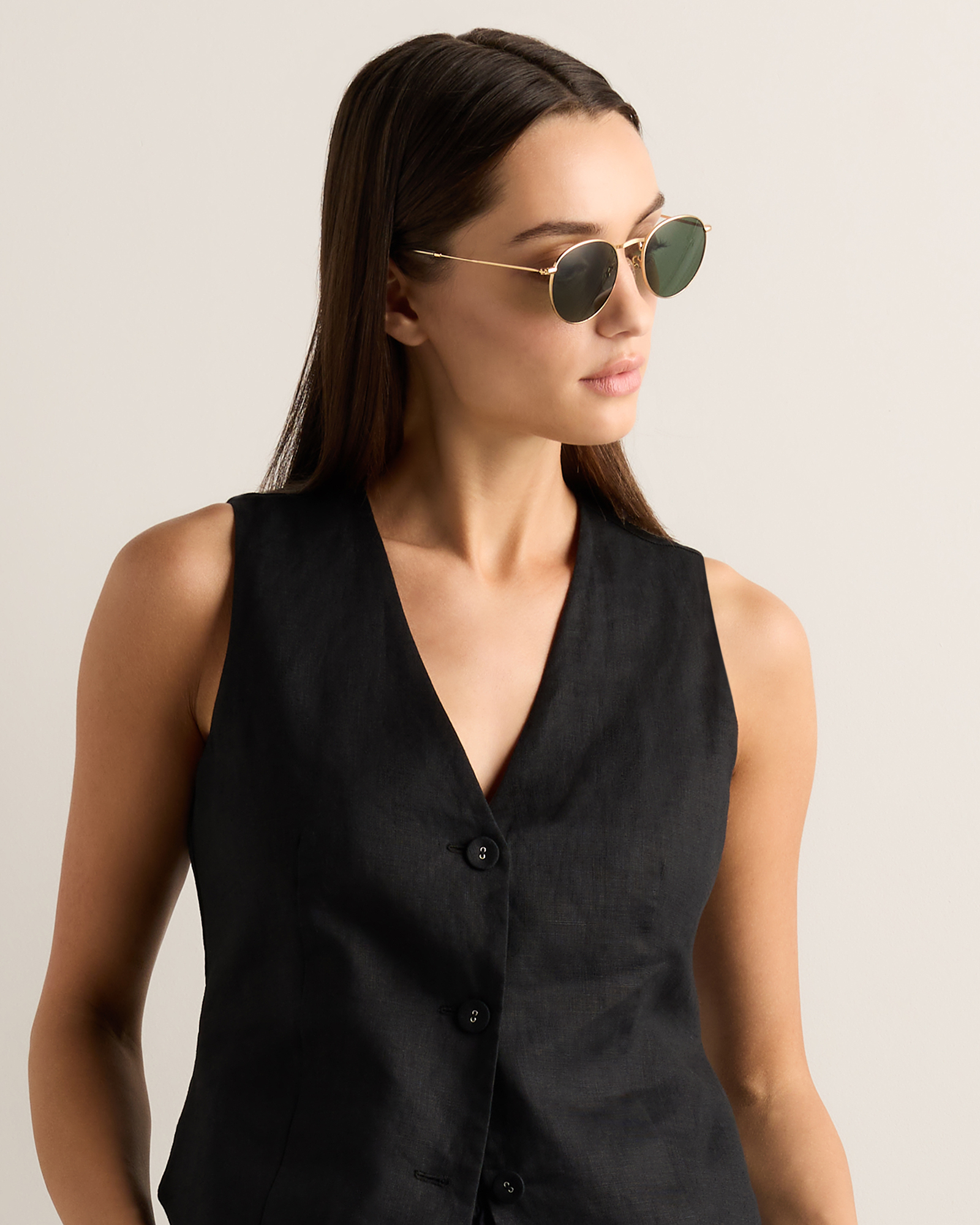 100% European Linen Vest in Black