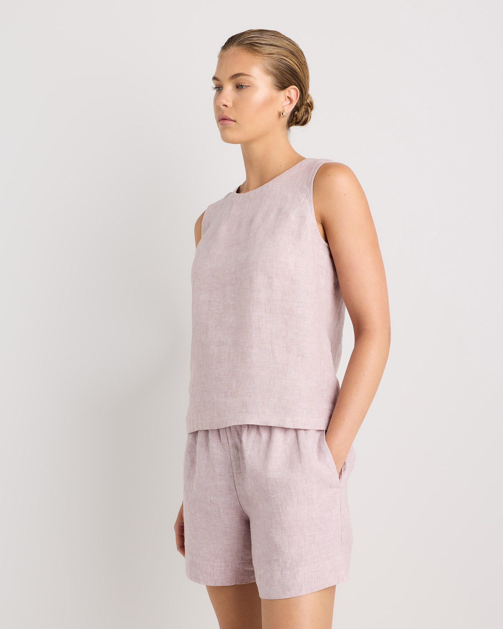 100% European Linen Tank in Vintage Pink Chambray