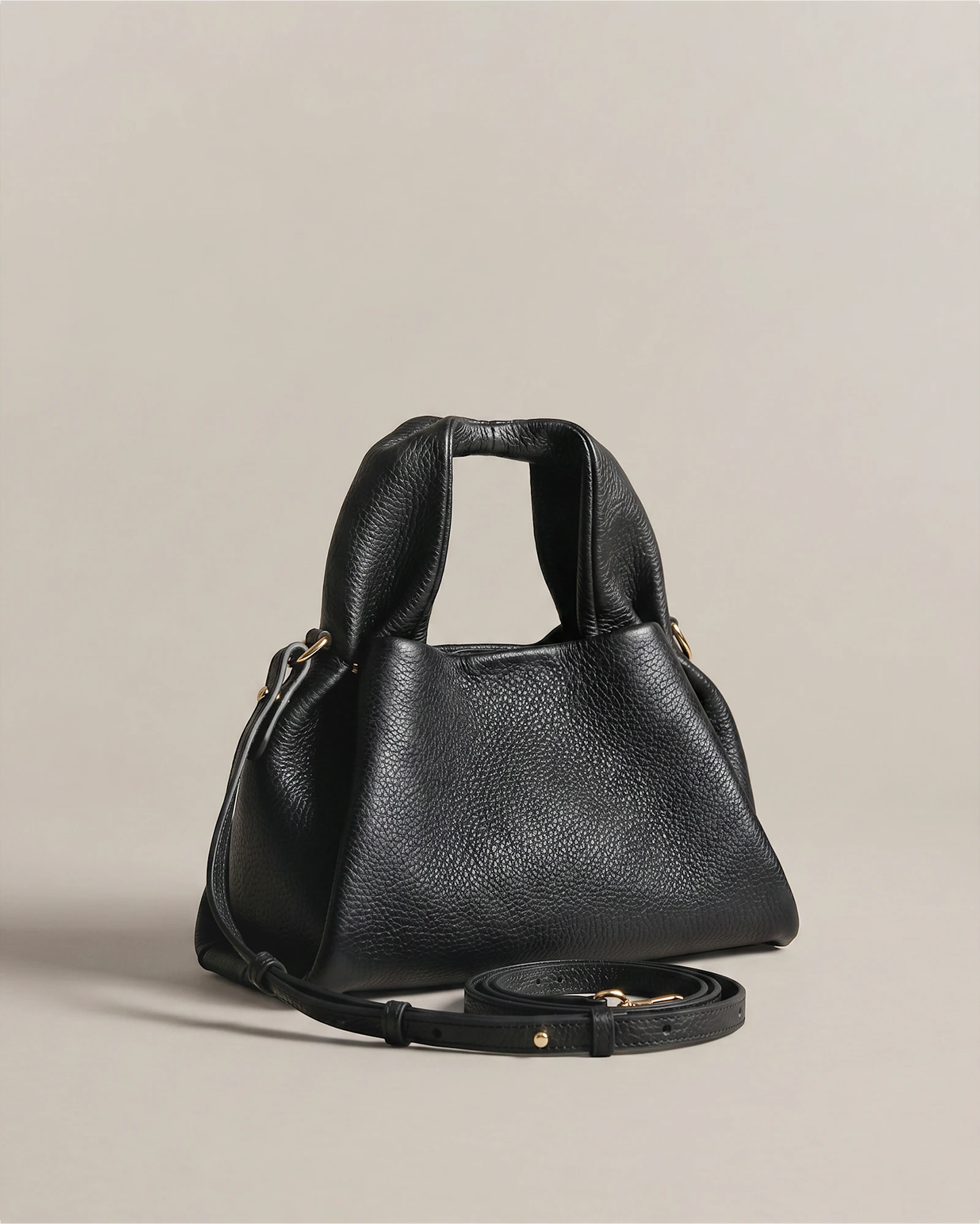 Kaia Crossbody in Black