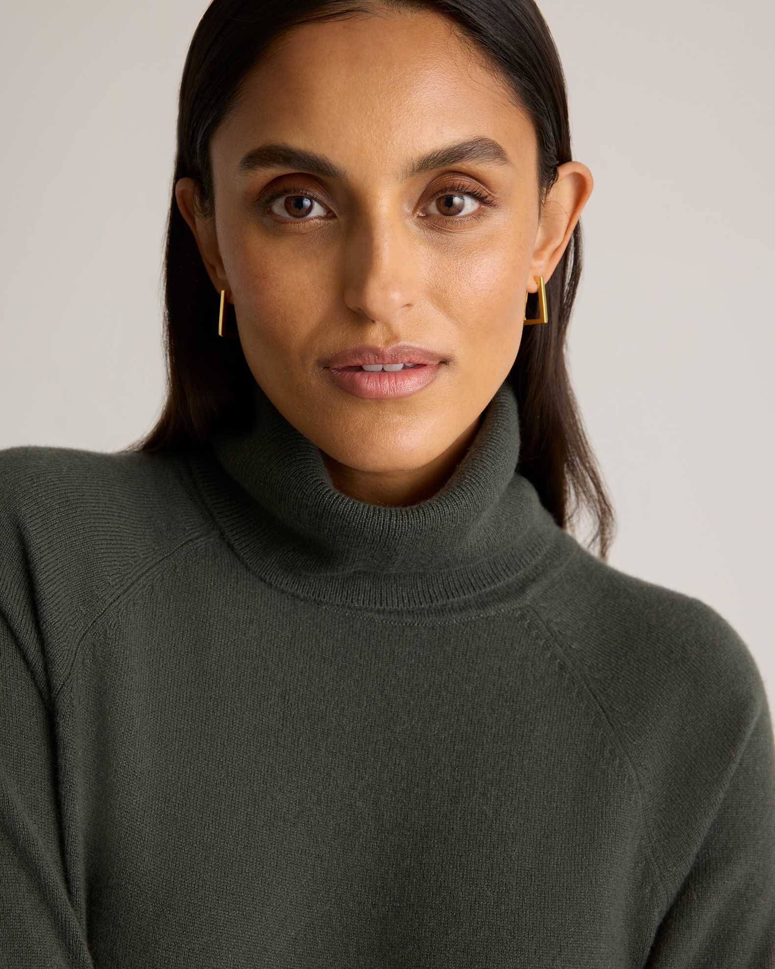 Cashmere Turtleneck Sweater Dress in Moss Cashmere Turtleneck Sweater Dress in Moss