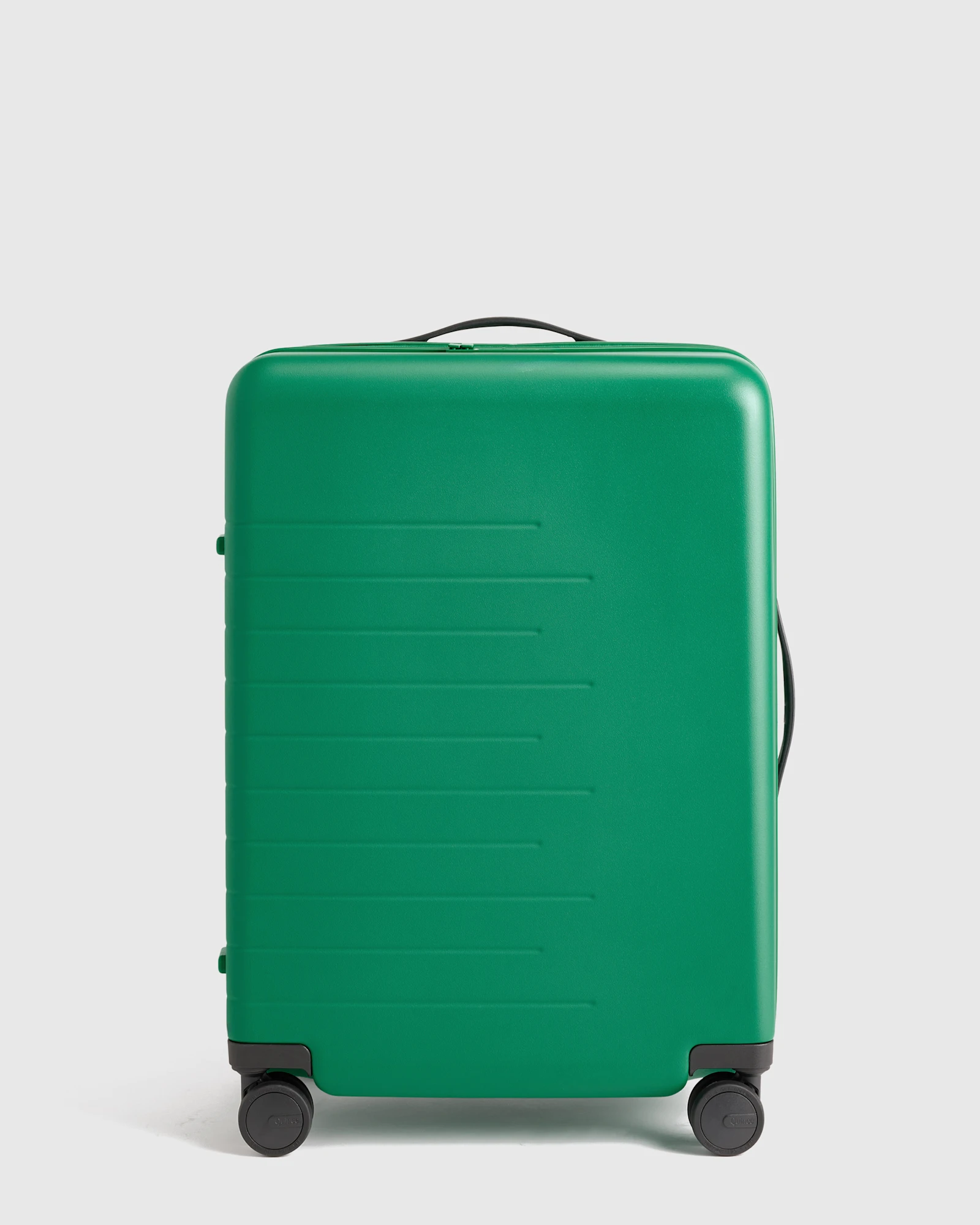 Expandable Medium Check-In Suitcase - Black
