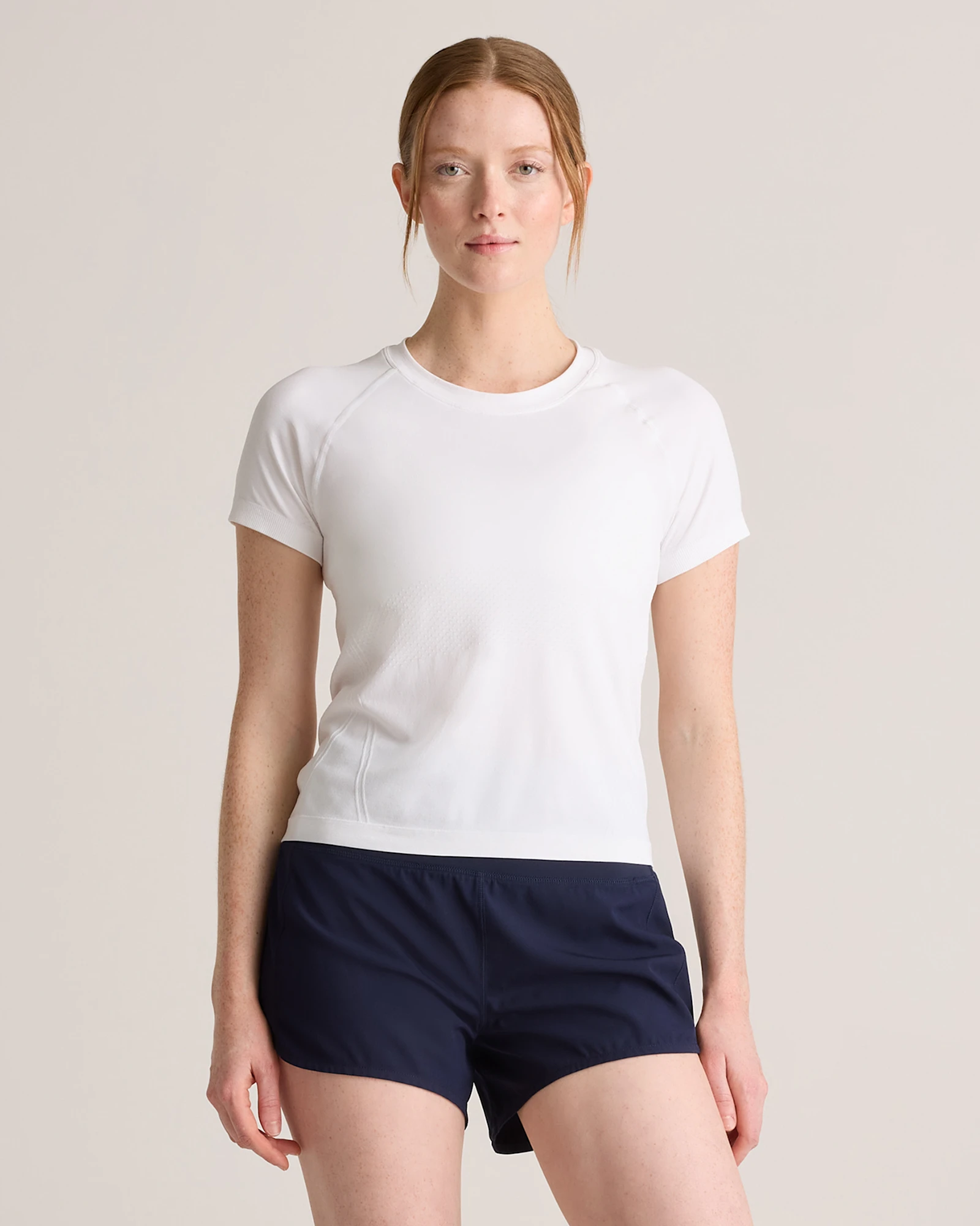 Seamless Waist-Length Short Sleeve Tee