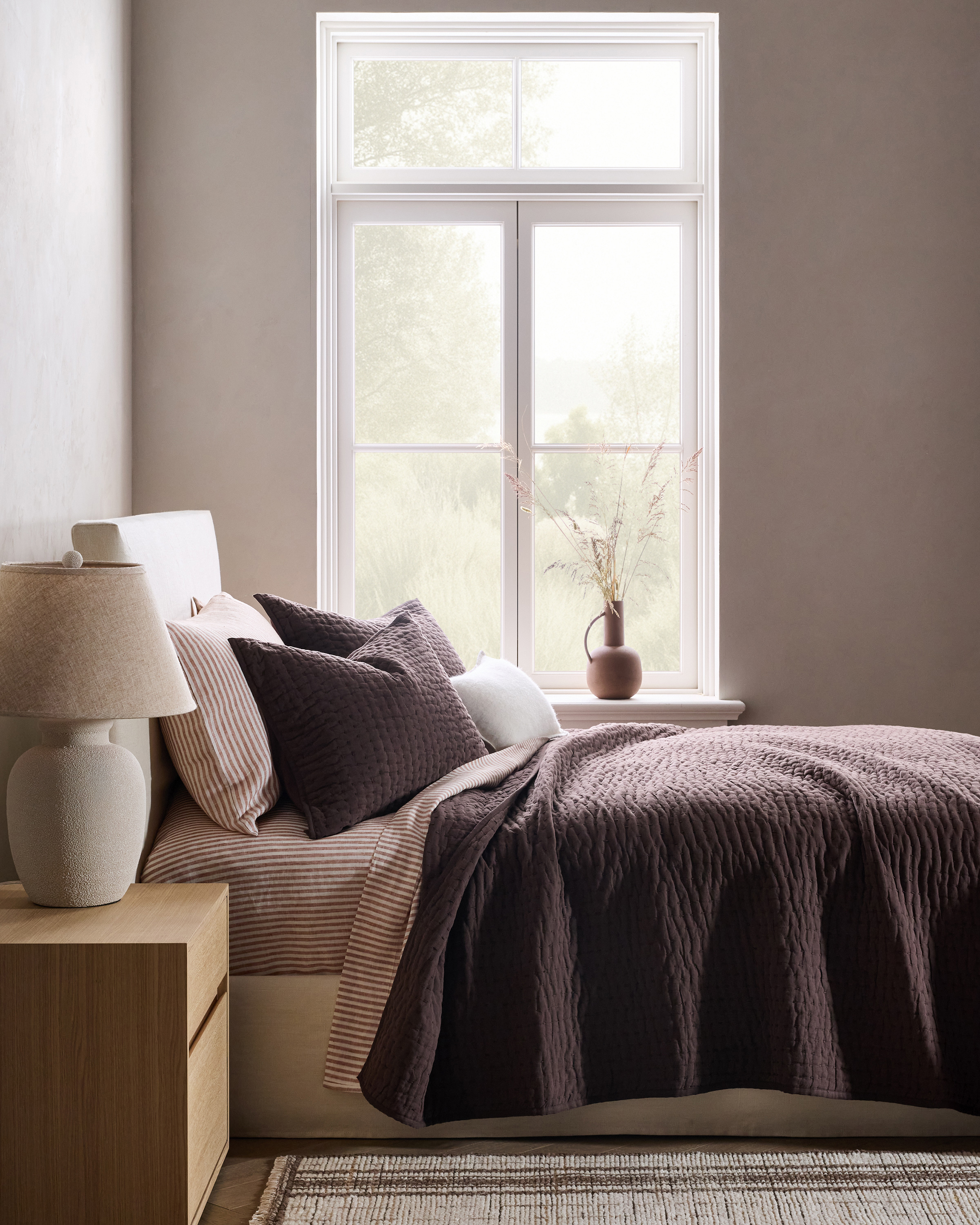 European Linen Cotton Stitch Quilt Set - Espresso, King/Cal King