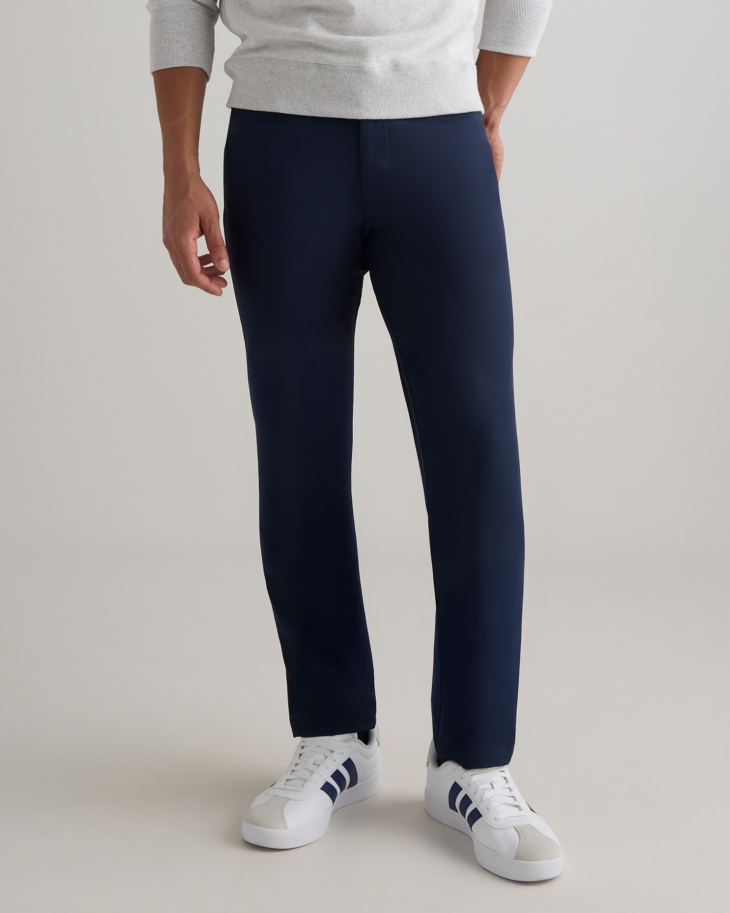 Clubhouse Tapered Golf Pant in Deep Navy
