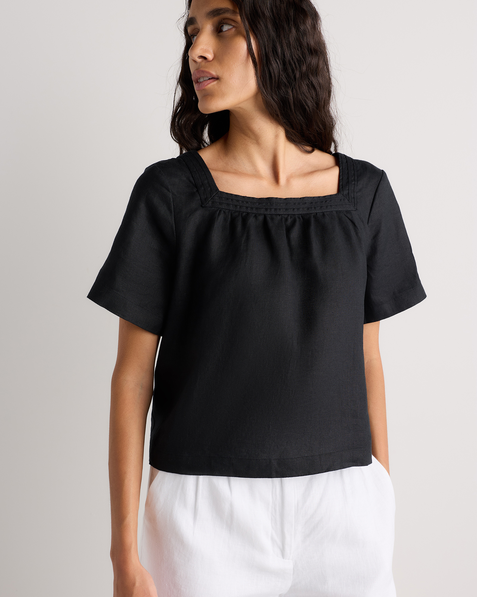 100% European Linen Square Neck Swing Top in Black