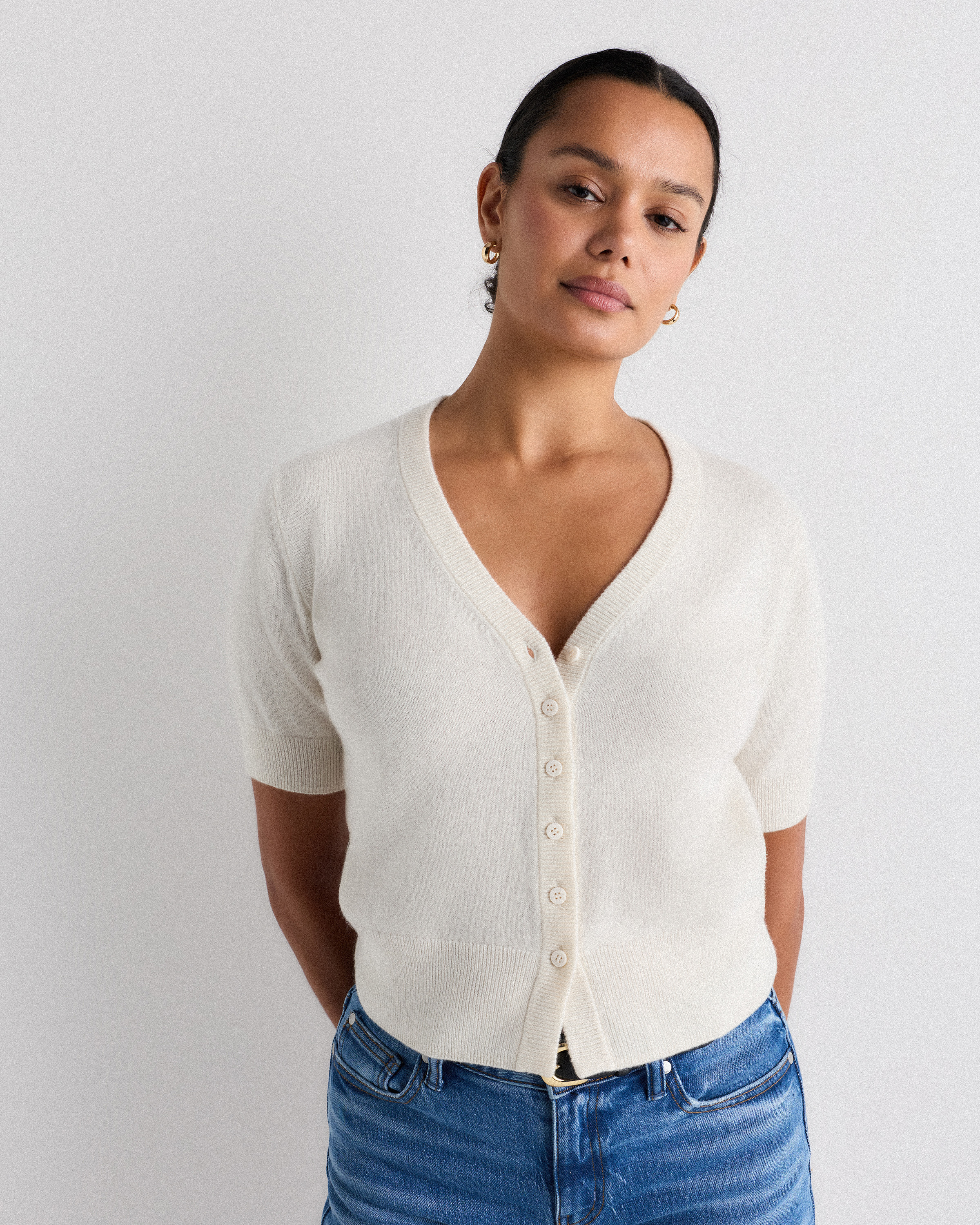 Quince Women's Mongolian Cashmere Short Sleeve Cardigan Sweater In White