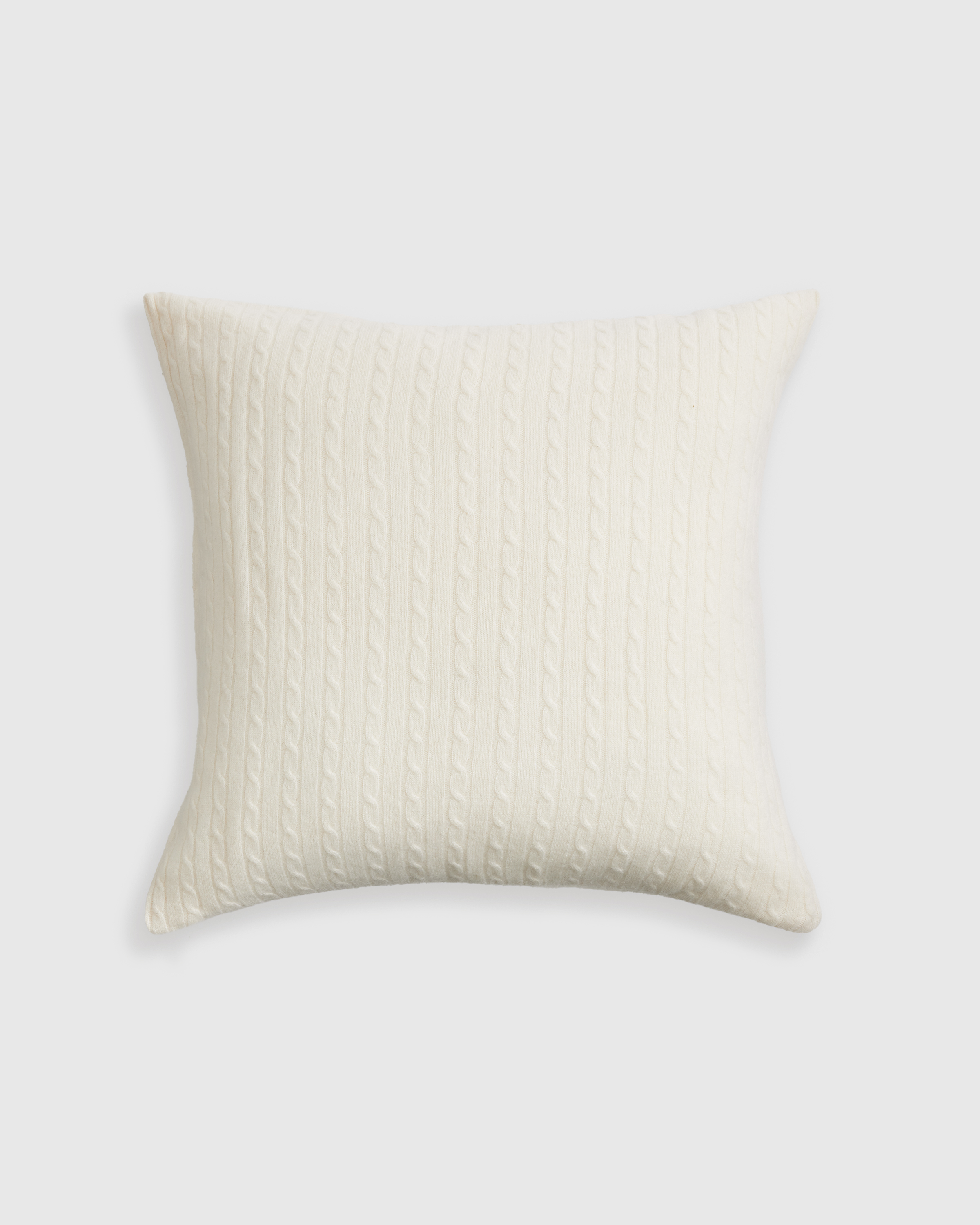 Cable Knit Cashmere Pillow Cover - Thumbnail 3