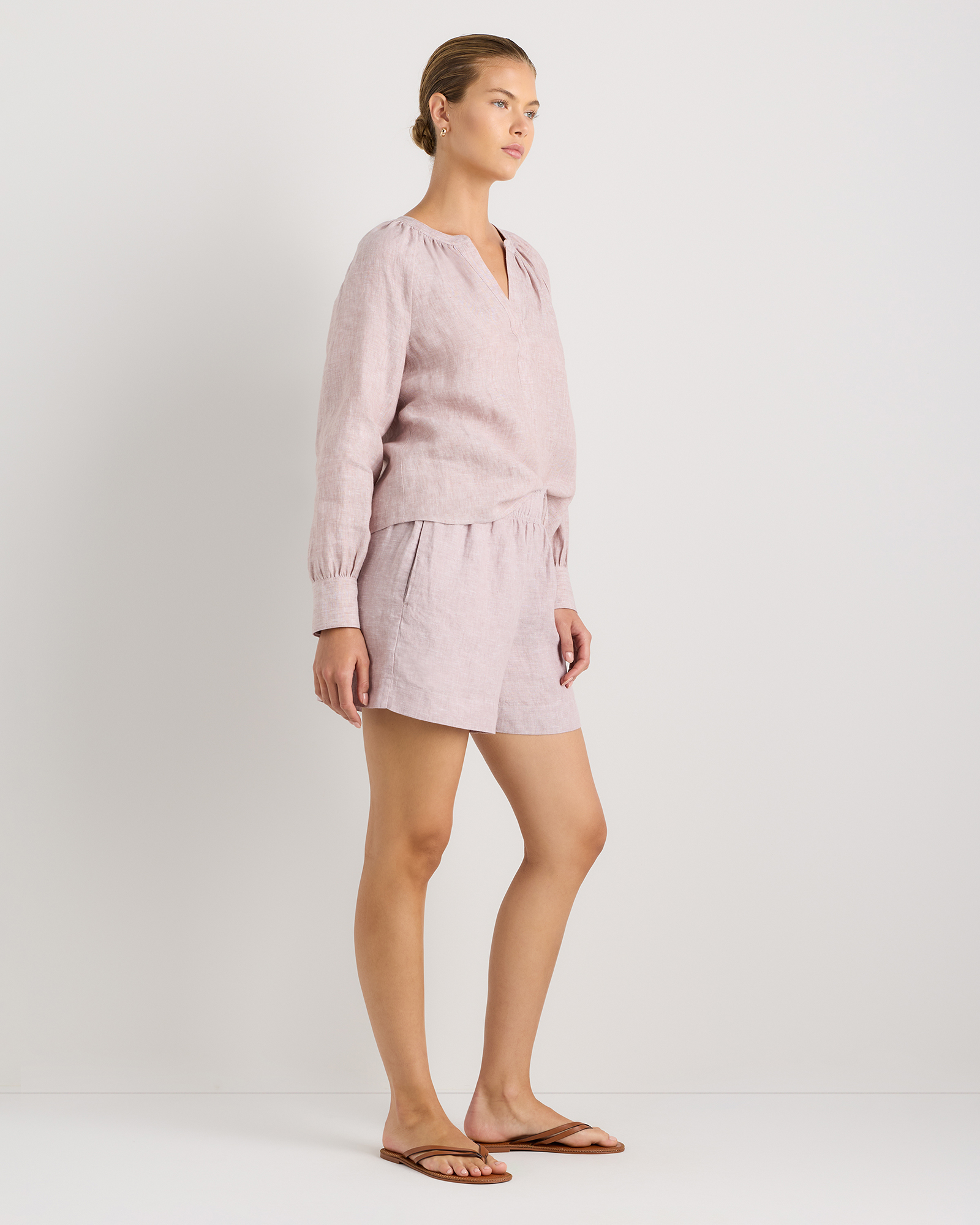 100% European Linen High Waisted Short in Vintage Pink Chambray