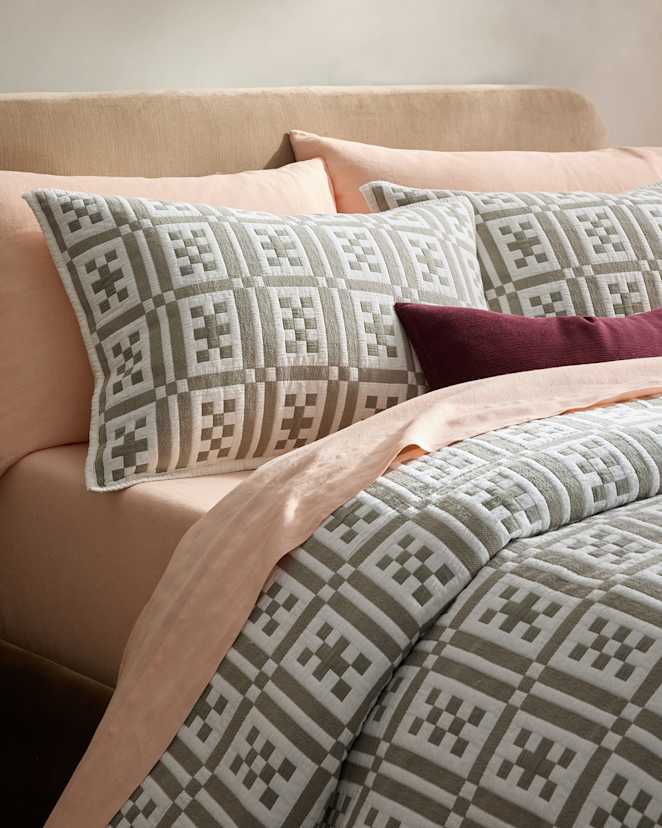 Dried Sage Organic Cotton Jacquard Geo Sham Set